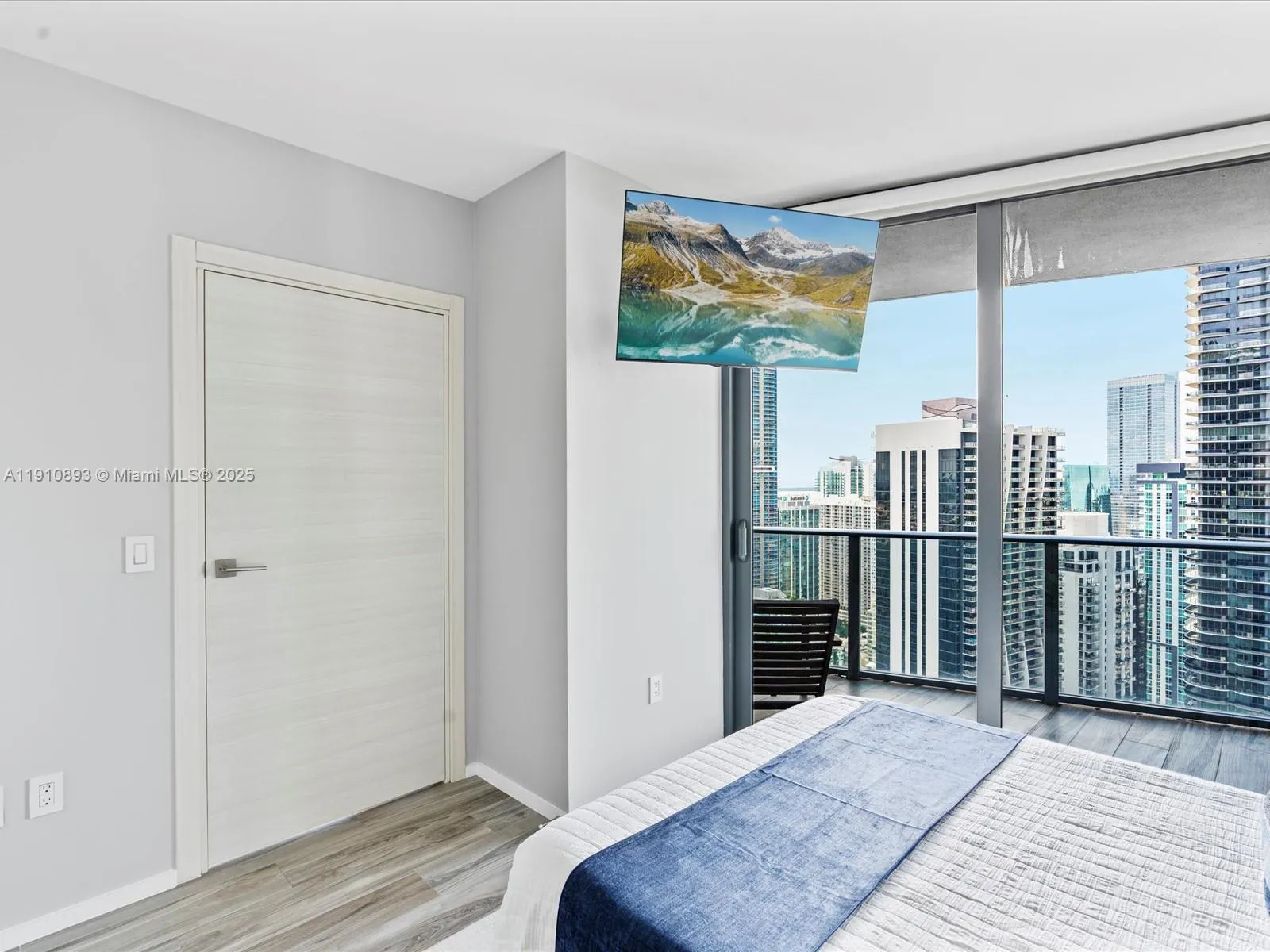801 S Miami Ave 4402, Miami, Florida 33130, Miami, Florida 33130, 2 Bedrooms Bedrooms, ,2 BathroomsBathrooms,Residential Lease,For Rent,801 S Miami Ave 4402, Miami, Florida 33130,A11910893