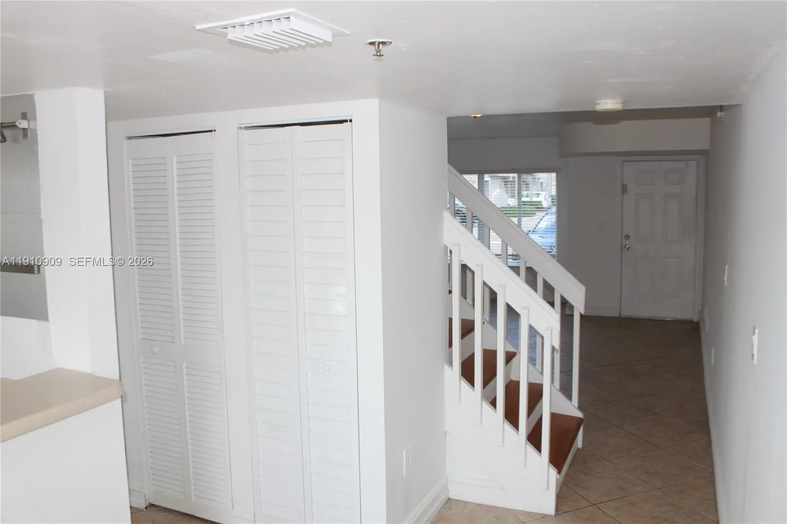 180 Riviera Cir 30-5, Weston, Florida 33326, Weston, Florida 33326, 3 Bedrooms Bedrooms, ,2 BathroomsBathrooms,Residential,For Sale,180 Riviera Cir 30-5, Weston, Florida 33326,A11910909