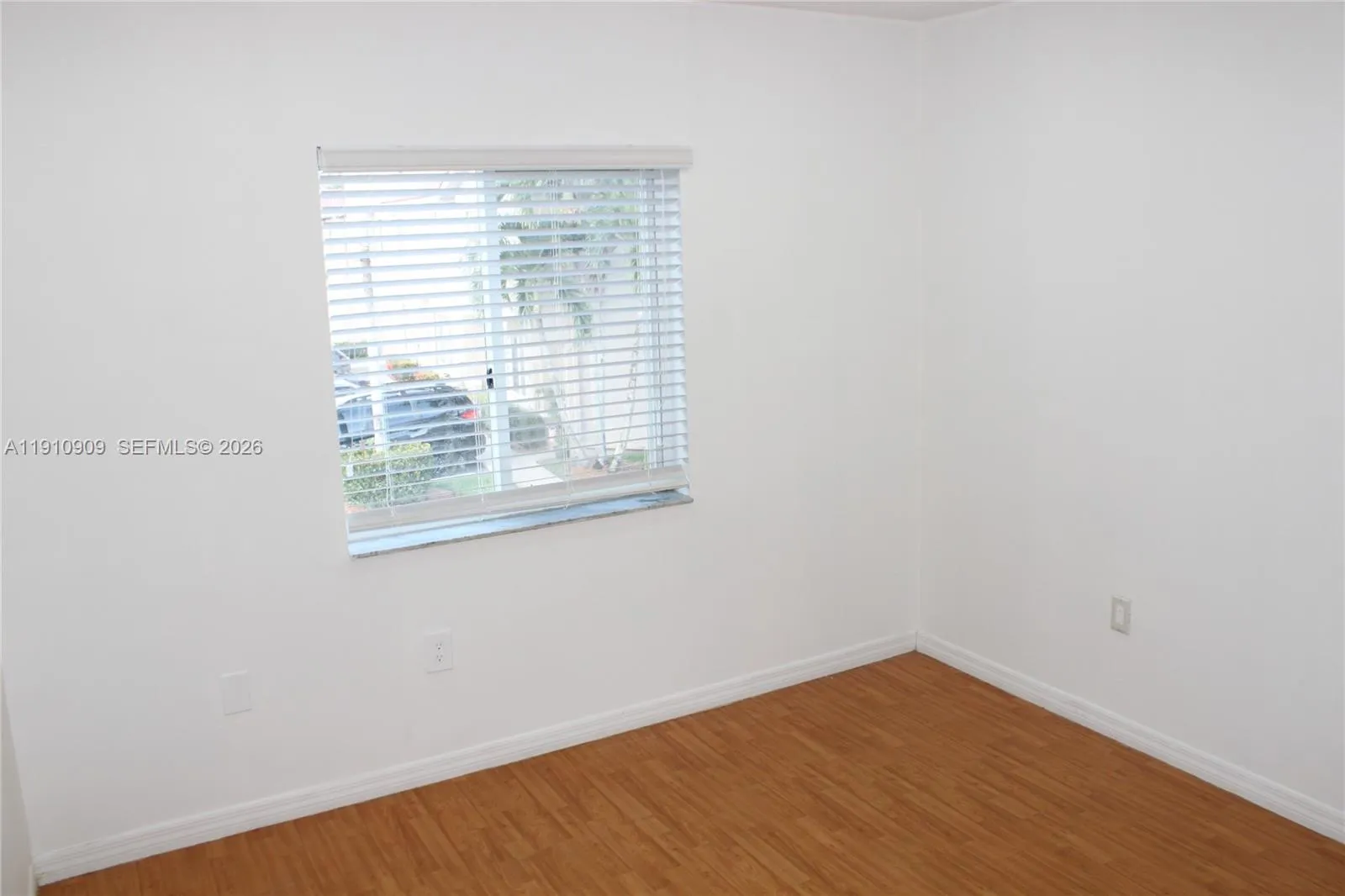 180 Riviera Cir 30-5, Weston, Florida 33326, Weston, Florida 33326, 3 Bedrooms Bedrooms, ,2 BathroomsBathrooms,Residential,For Sale,180 Riviera Cir 30-5, Weston, Florida 33326,A11910909