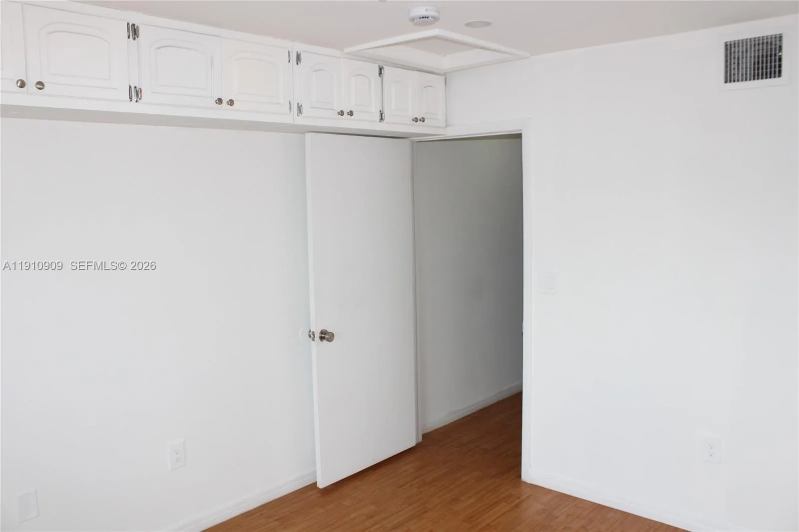 180 Riviera Cir 30-5, Weston, Florida 33326, Weston, Florida 33326, 3 Bedrooms Bedrooms, ,2 BathroomsBathrooms,Residential,For Sale,180 Riviera Cir 30-5, Weston, Florida 33326,A11910909