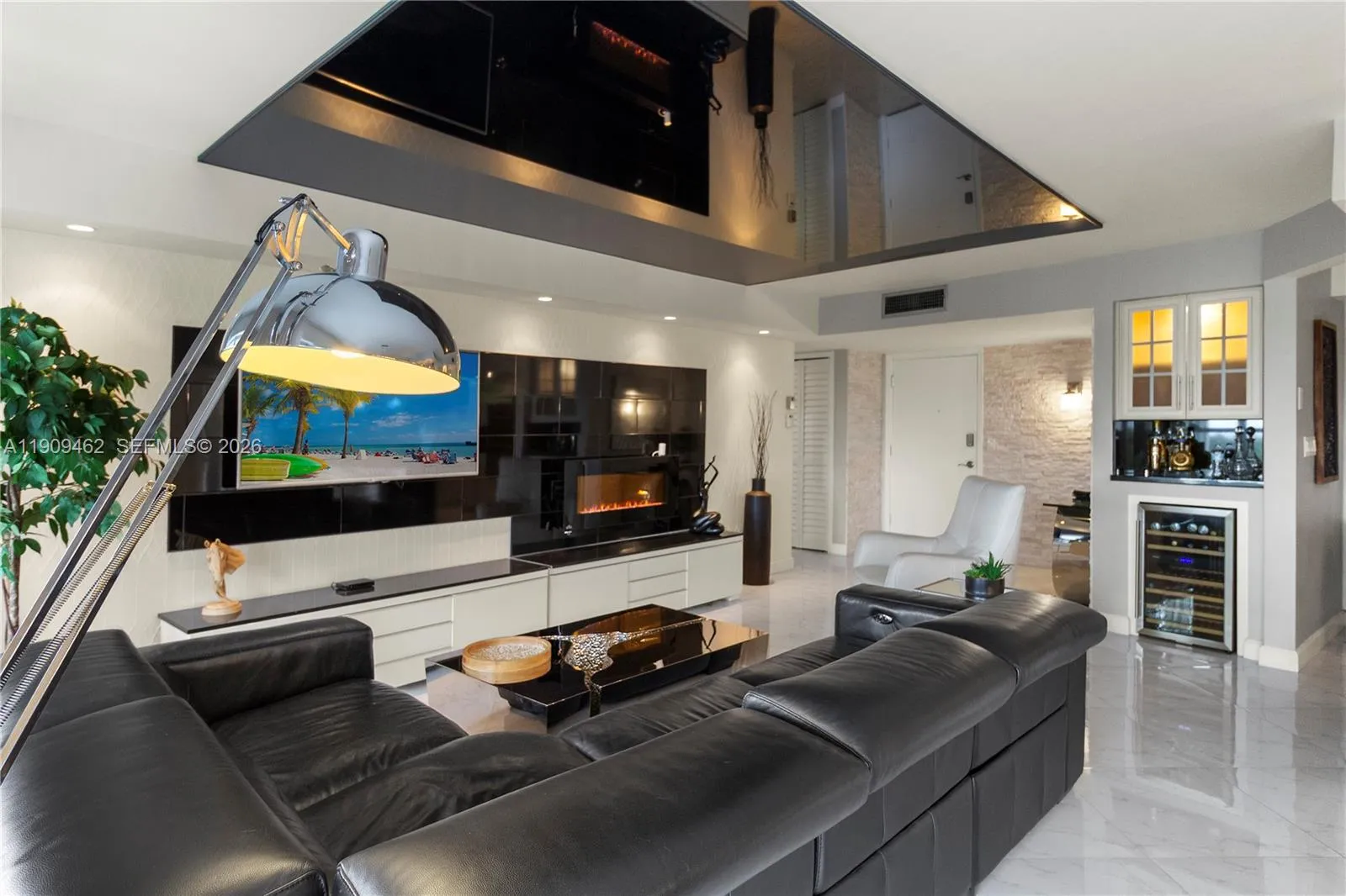 300 Diplomat Parkway 517, Hallandale Beach, Florid, Hallandale Beach, Florida 33009, 2 Bedrooms Bedrooms, ,2 BathroomsBathrooms,Residential,For Sale,300 Diplomat Parkway 517, Hallandale Beach, Florid,A11909462