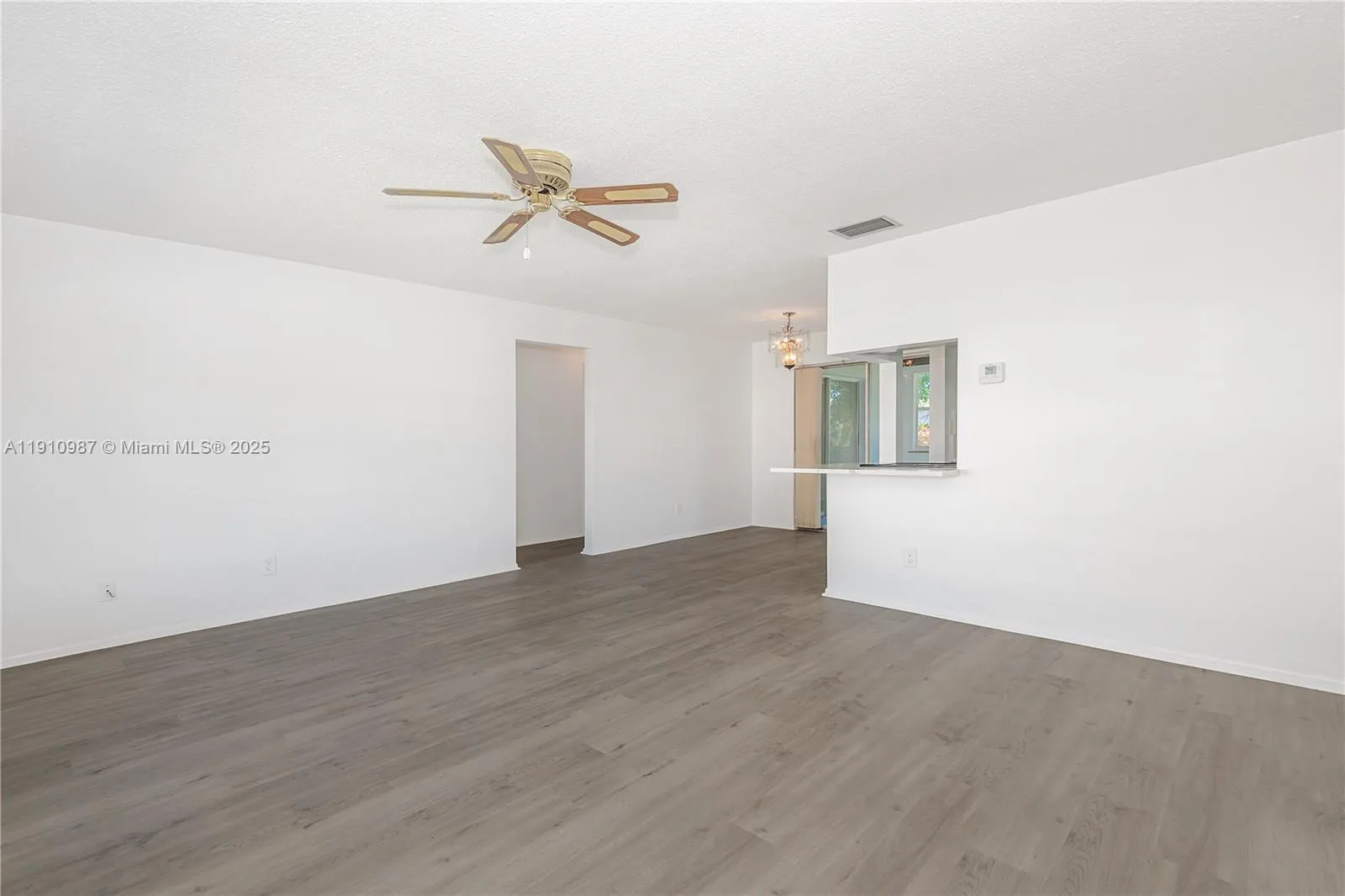 340 Leisure Blvd, Pompano Beach, Florida 33064, Pompano Beach, Florida 33064, 2 Bedrooms Bedrooms, ,1 BathroomBathrooms,Residential,For Sale,340 Leisure Blvd, Pompano Beach, Florida 33064,A11910987
