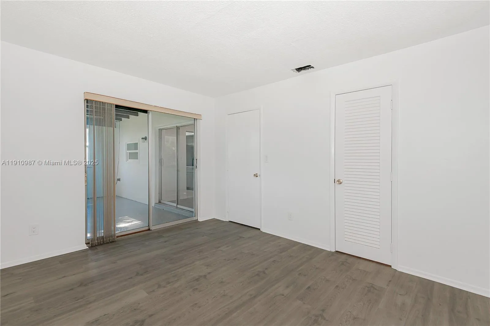 340 Leisure Blvd, Pompano Beach, Florida 33064, Pompano Beach, Florida 33064, 2 Bedrooms Bedrooms, ,1 BathroomBathrooms,Residential,For Sale,340 Leisure Blvd, Pompano Beach, Florida 33064,A11910987