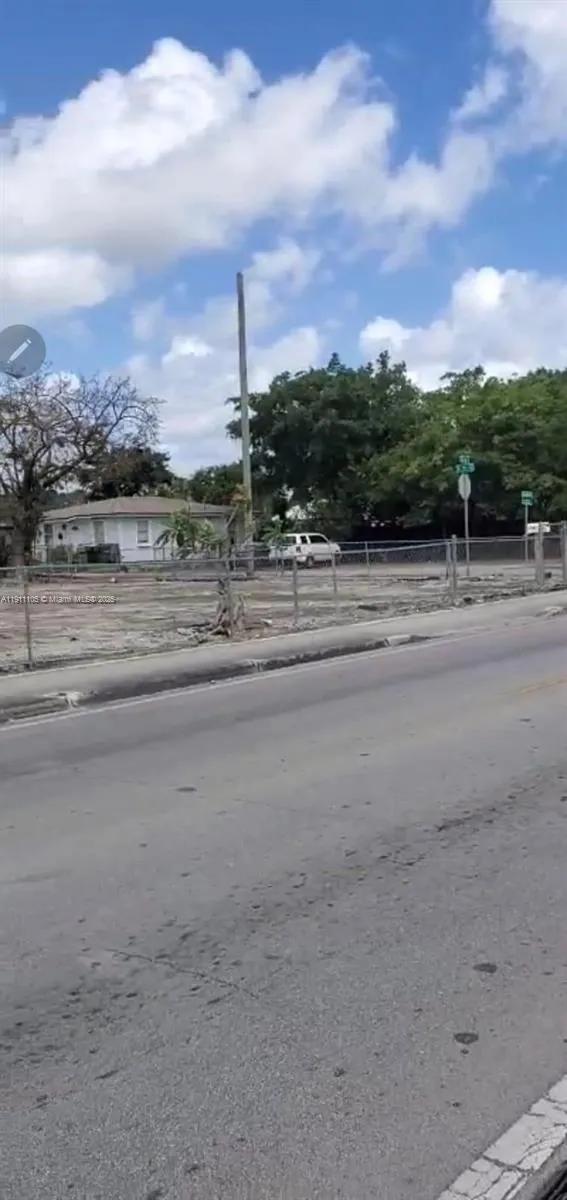 512 Sw 6th Ave, Homestead, Florida 33030, Homestead, Florida 33030, ,Commercial Sale,For Sale,512 Sw 6th Ave, Homestead, Florida 33030,A11911105
