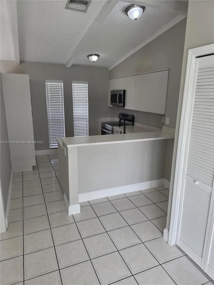 16813 Sw 107th Pl 0, Miami, Florida 33157, Miami, Florida 33157, 3 Bedrooms Bedrooms, ,2 BathroomsBathrooms,Residential Lease,For Rent,16813 Sw 107th Pl 0, Miami, Florida 33157,A11911261