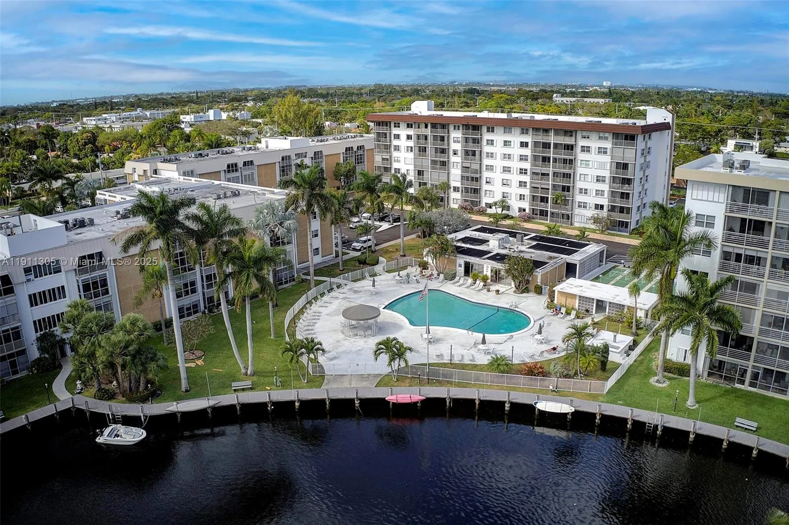 3020 Ne 16th Ave 306, Oakland Park, Florida 33334, Oakland Park, Florida 33334, 2 Bedrooms Bedrooms, ,1 BathroomBathrooms,Residential,For Sale,3020 Ne 16th Ave 306, Oakland Park, Florida 33334,A11911305