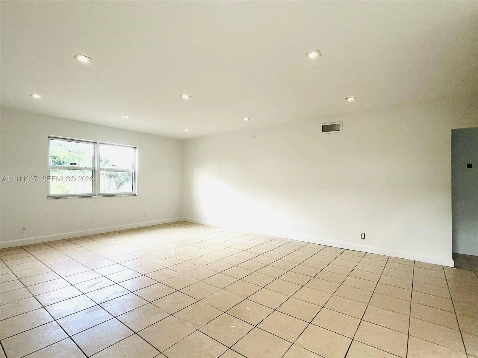 608 Sw 16th Ave, Fort Lauderdale, Florida 33312, Fort Lauderdale, Florida 33312, ,Residential Income,For Sale,608 Sw 16th Ave, Fort Lauderdale, Florida 33312,A11911327