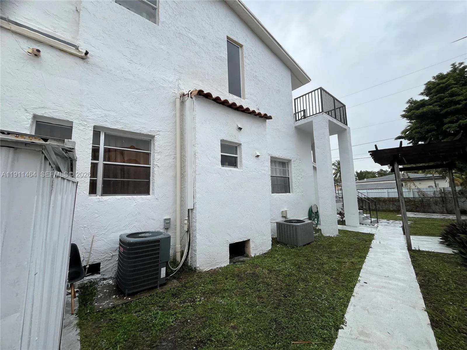 5629 Sw 7th St, Miami, Florida 33134, Miami, Florida 33134, ,Residential Income,For Sale,5629 Sw 7th St, Miami, Florida 33134,A11911464