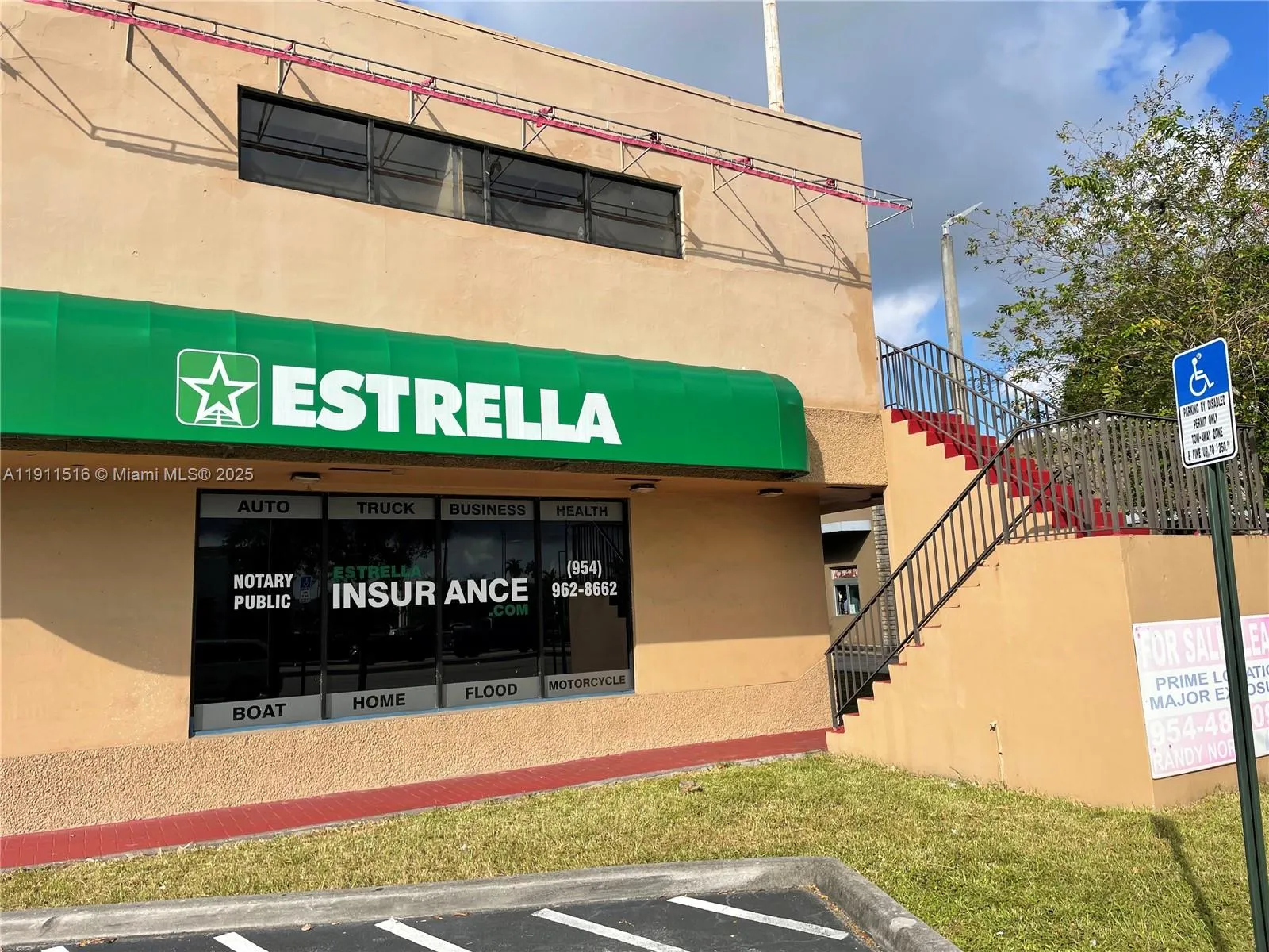 5845 Hollywood Blvd 2nd Fl, Hollywood, Florida 330, Hollywood, Florida 33021, ,Commercial Lease,For Rent,5845 Hollywood Blvd 2nd Fl, Hollywood, Florida 330,A11911516