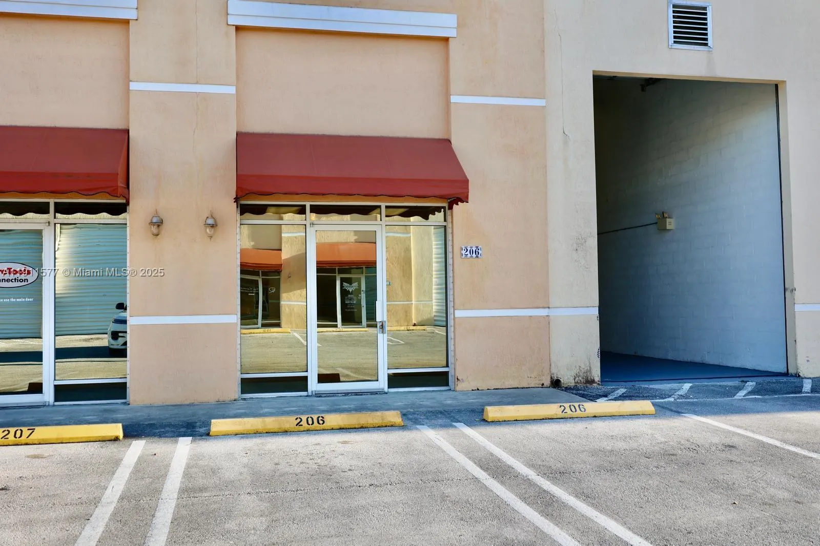 12605 Sw 134th Ct 206, Miami, Florida 33186, Miami, Florida 33186, ,Commercial Lease,For Rent,12605 Sw 134th Ct 206, Miami, Florida 33186,A11911577