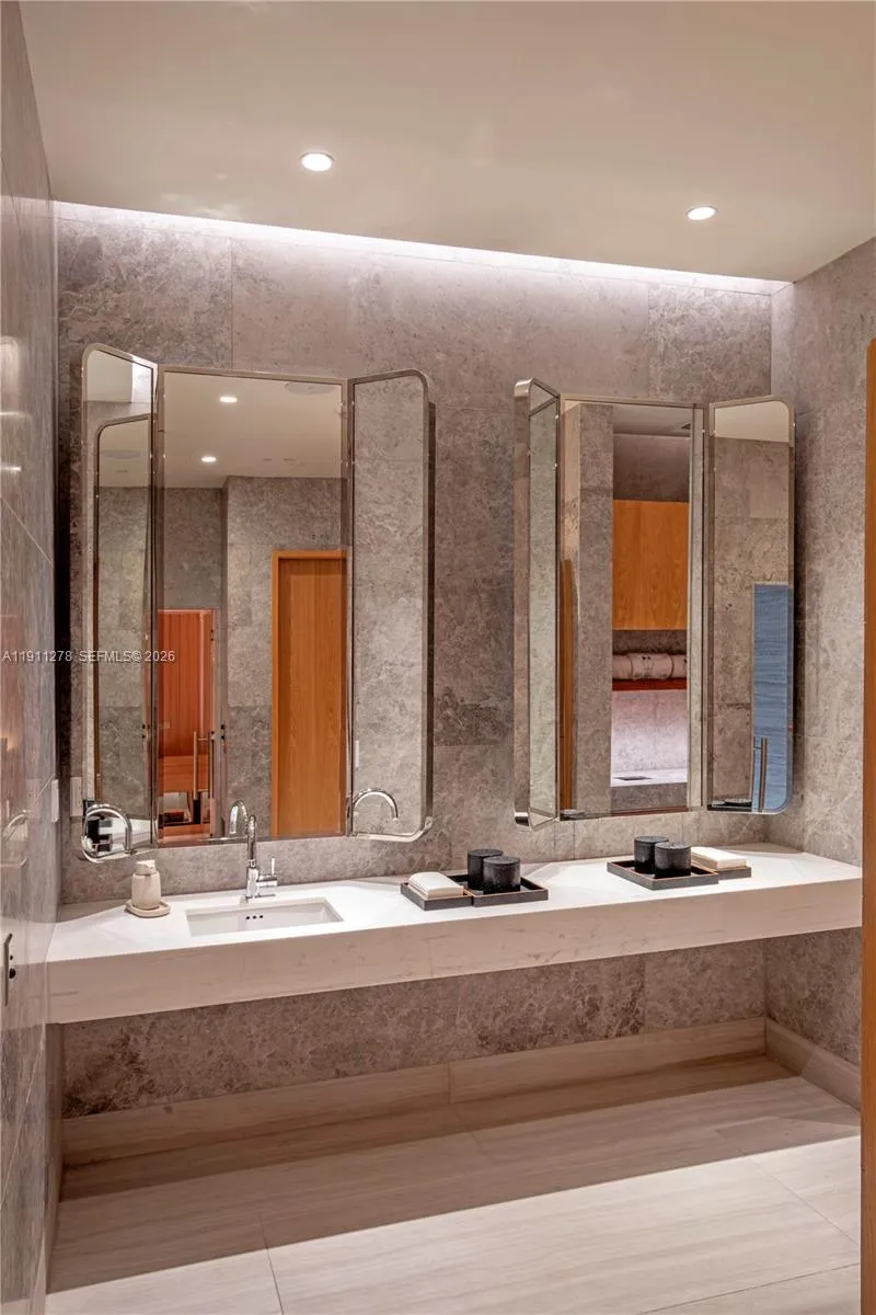Spa Locker Room