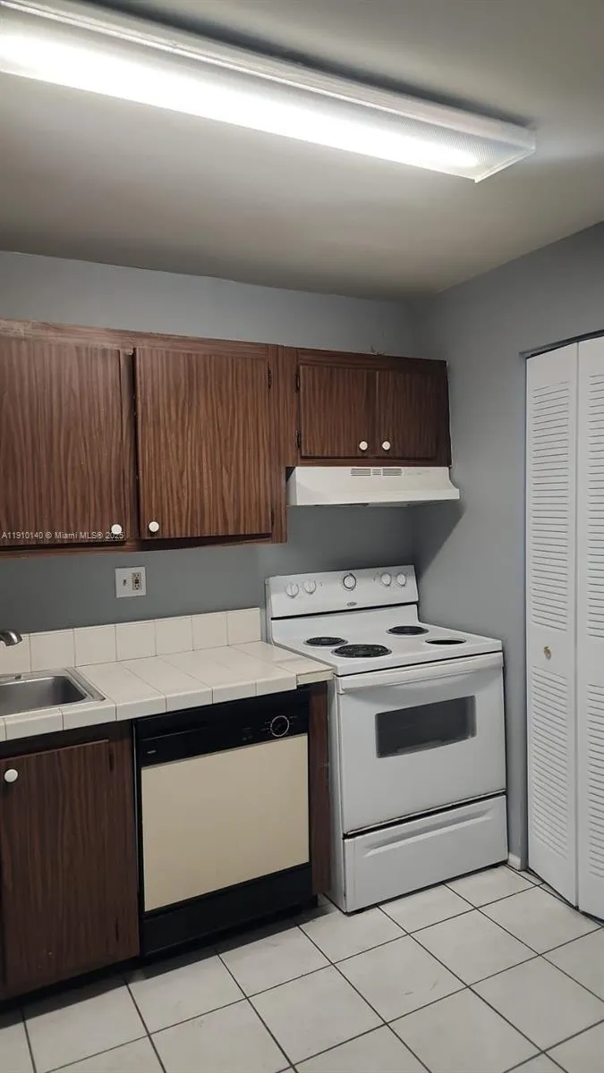 7900 S Colony Cir S 304, Tamarac, Florida 33321, Tamarac, Florida 33321, 1 Bedroom Bedrooms, ,1 BathroomBathrooms,Residential,For Sale,7900 S Colony Cir S 304, Tamarac, Florida 33321,A11910140 7900 S Colony Cir S 304, Tamarac, Florida 33321, Tamarac, Florida 33321, 1 Bedroom Bedrooms, ,1 BathroomBathrooms,Residential,For Sale,7900 S Colony Cir S 304, Tamarac, Florida 33321,A11910140