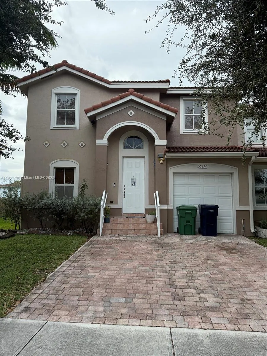 27450 Sw 138th Path, Homestead, Florida 33032, Homestead, Florida 33032, 4 Bedrooms Bedrooms, ,2 BathroomsBathrooms,Residential,For Sale,27450 Sw 138th Path, Homestead, Florida 33032,A11911710
