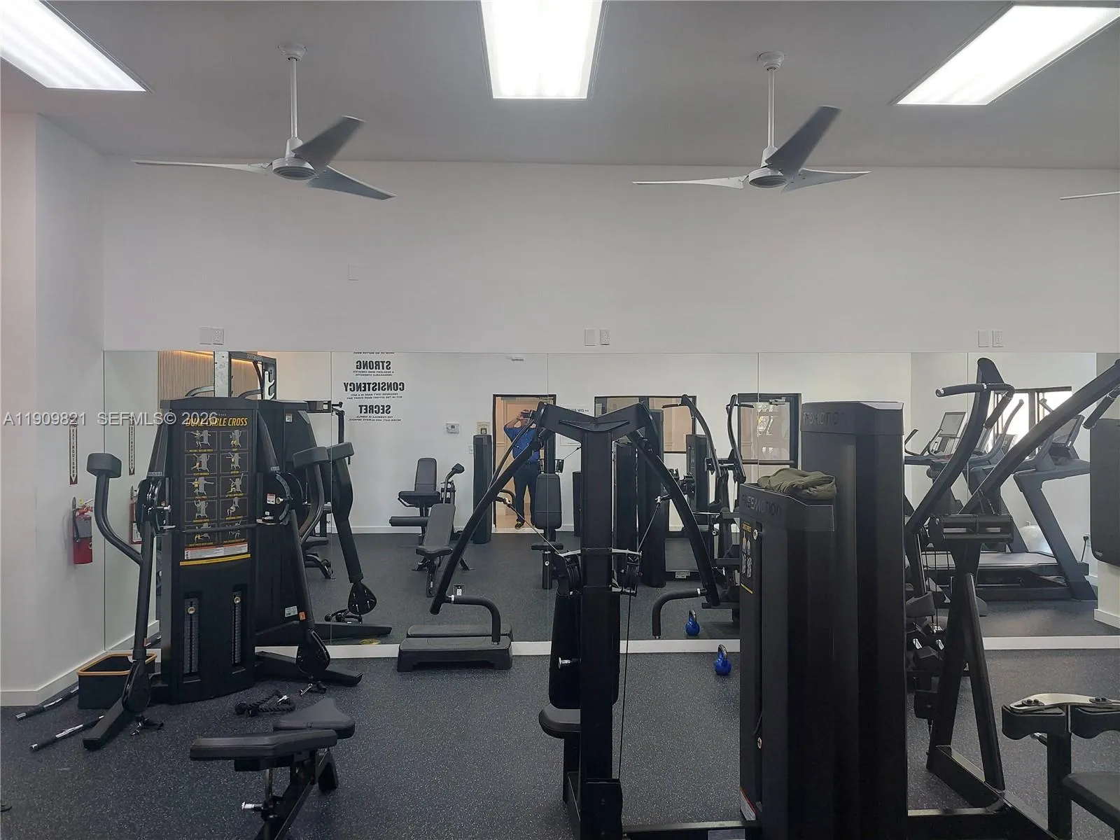 255 Poinciana Dr 605, Sunny Isles Beach, Florida 3, Sunny Isles Beach, Florida 33160, 3 Bedrooms Bedrooms, ,2 BathroomsBathrooms,Residential,For Sale,255 Poinciana Dr 605, Sunny Isles Beach, Florida 3,A11909821