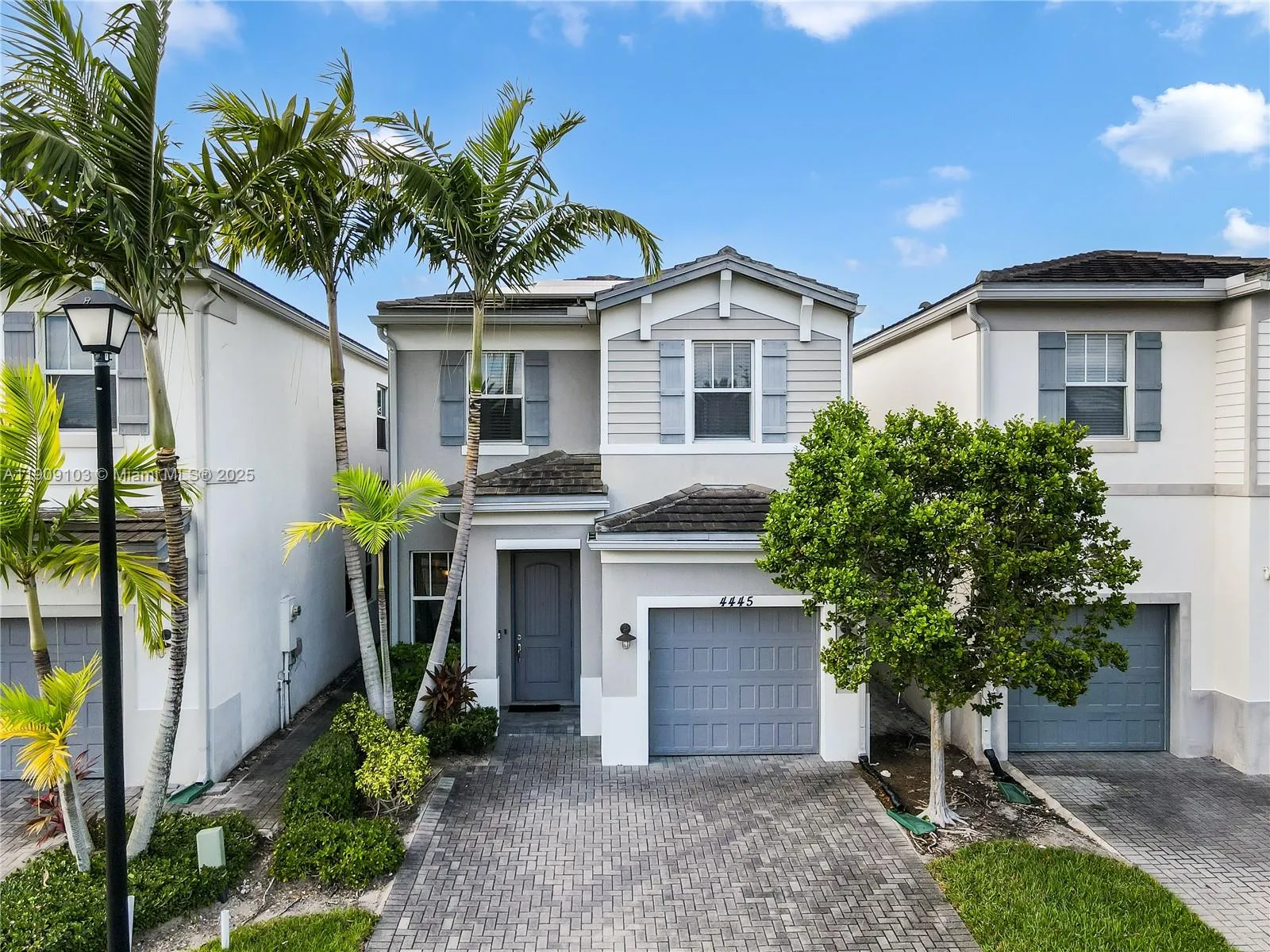 4445 Nw 48th Ter 1, Tamarac, Florida 33319, Tamarac, Florida 33319, 3 Bedrooms Bedrooms, ,2 BathroomsBathrooms,Residential Lease,For Rent,4445 Nw 48th Ter 1, Tamarac, Florida 33319,A11909103