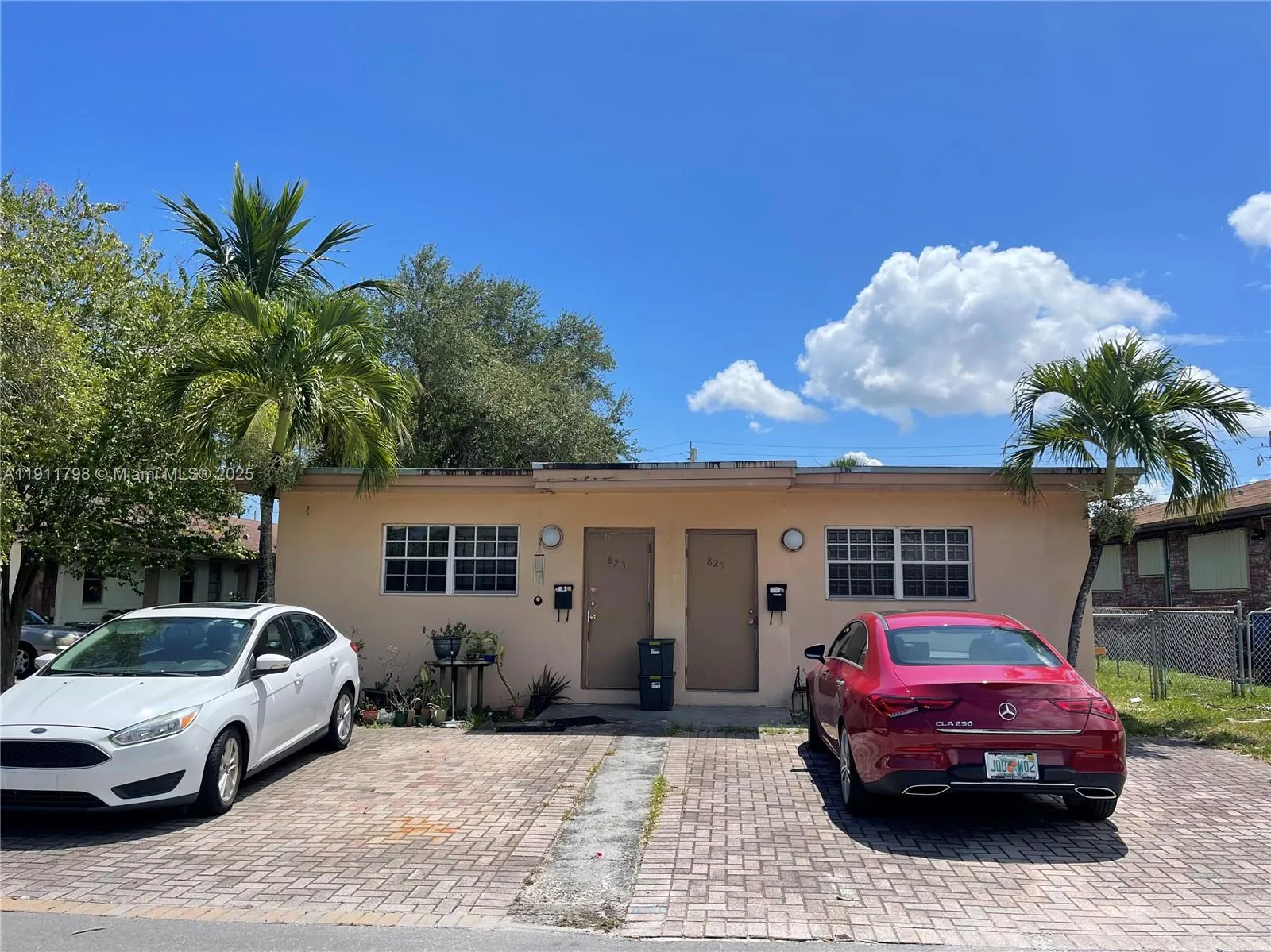 823-825 Nw 9th St, Hallandale Beach, Florida 33009, Hallandale Beach, Florida 33009, ,Residential Income,For Sale,823-825 Nw 9th St, Hallandale Beach, Florida 33009,A11911798