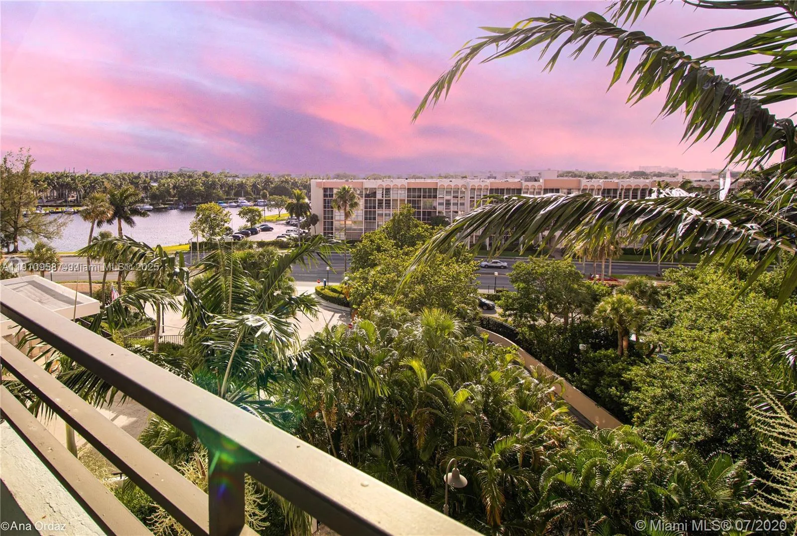 500 Three Islands Blvd 308, Hallandale Beach, Flor, Hallandale Beach, Florida 33009, 2 Bedrooms Bedrooms, ,2 BathroomsBathrooms,Residential Lease,For Rent,500 Three Islands Blvd 308, Hallandale Beach, Flor,A11910958