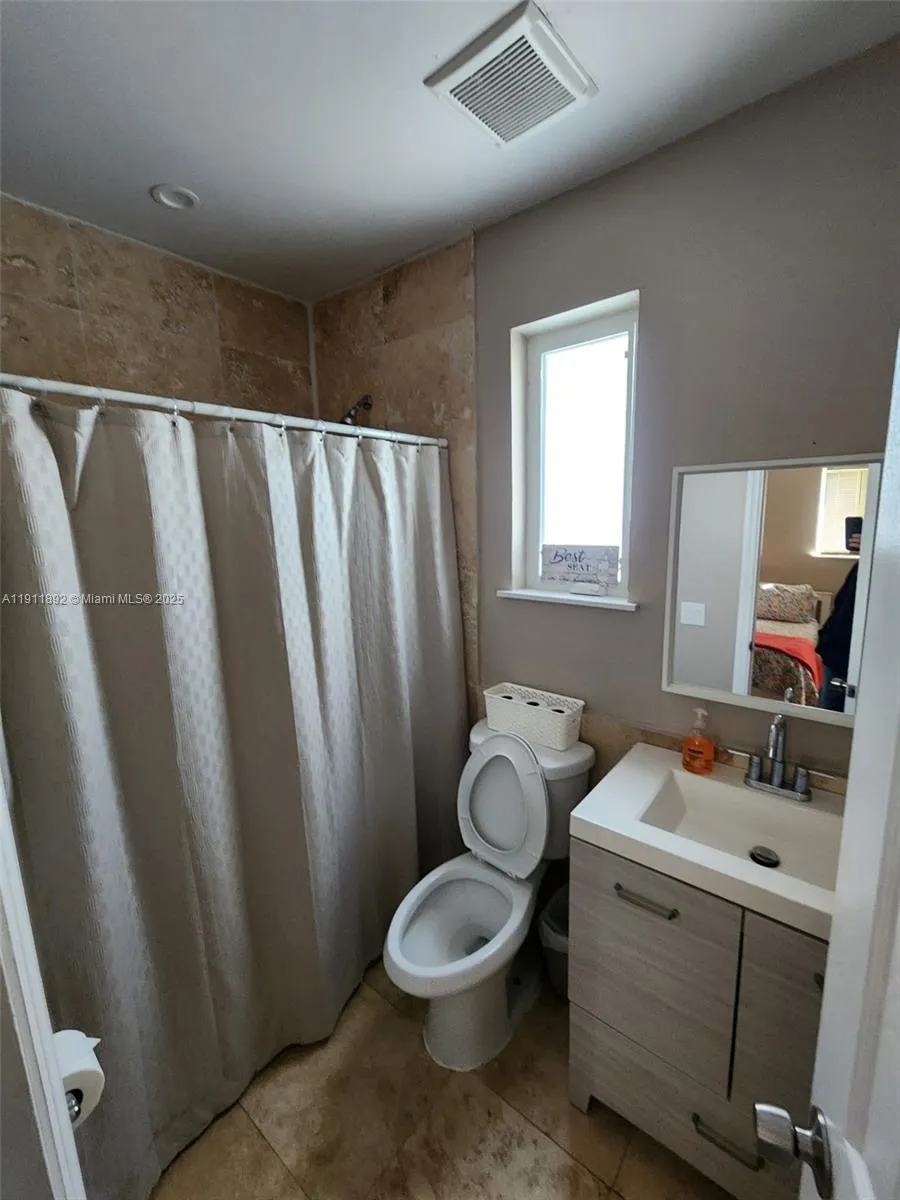 243 Sw 10th Ave, Miami, Florida 33130, Miami, Florida 33130, ,Residential Income,For Sale,243 Sw 10th Ave, Miami, Florida 33130,A11911892