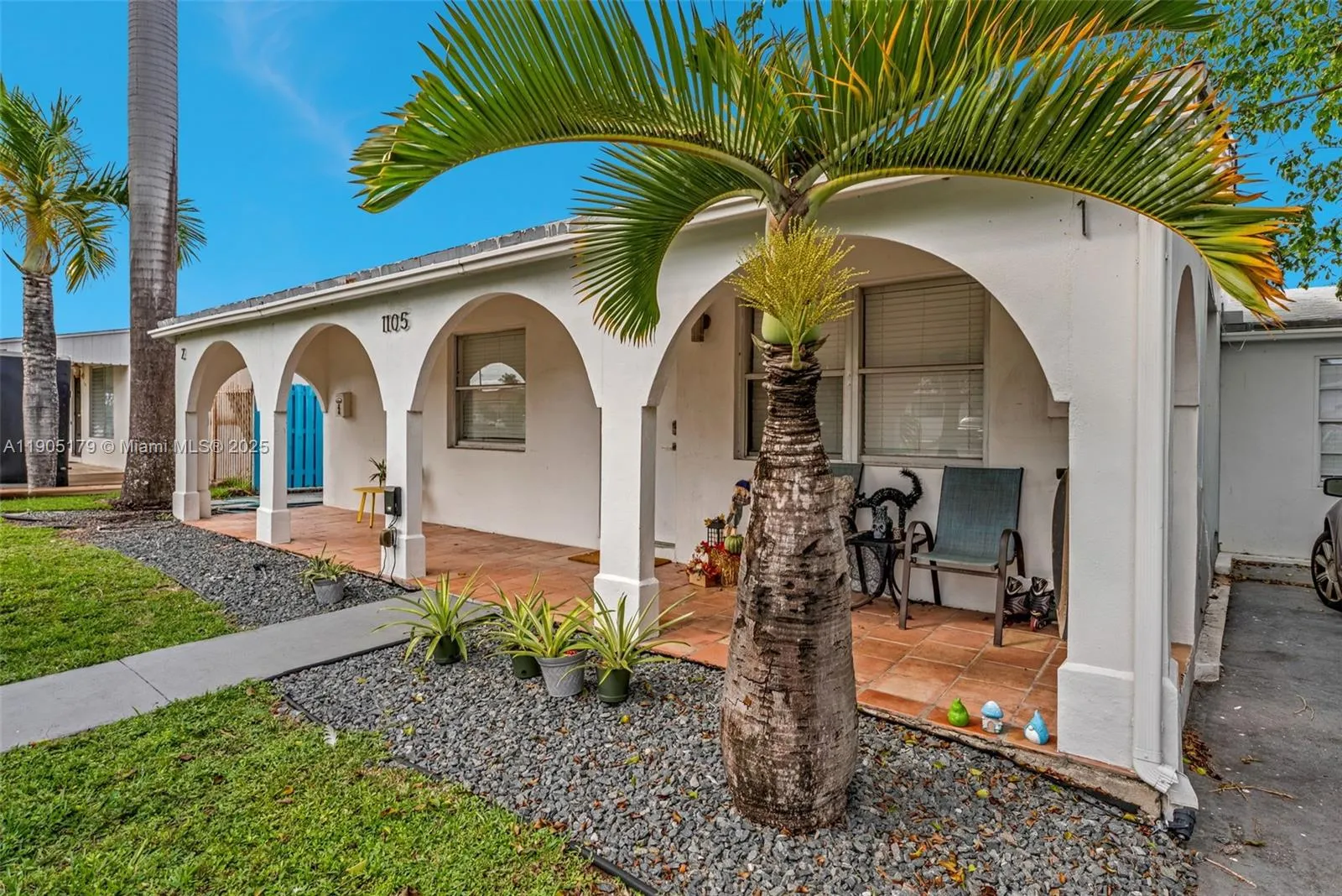 1105 Ne 10th St, Hallandale Beach, Florida 33009, Hallandale Beach, Florida 33009, ,Residential Income,For Sale,1105 Ne 10th St, Hallandale Beach, Florida 33009,A11905179