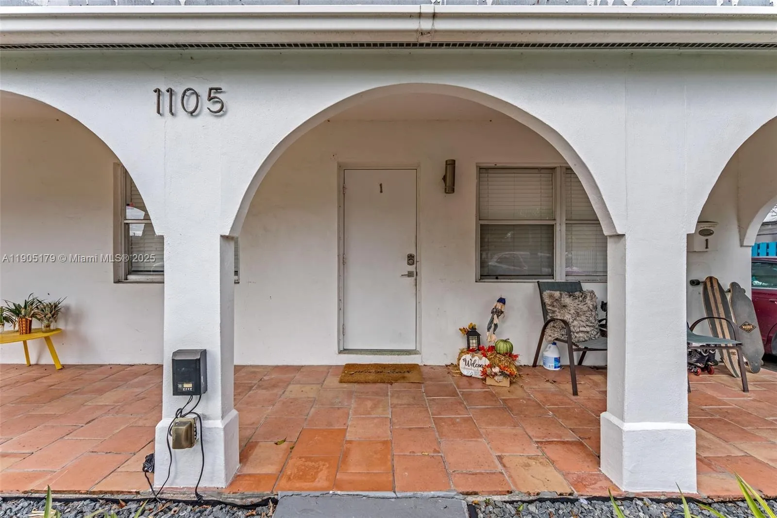 1105 Ne 10th St, Hallandale Beach, Florida 33009, Hallandale Beach, Florida 33009, ,Residential Income,For Sale,1105 Ne 10th St, Hallandale Beach, Florida 33009,A11905179