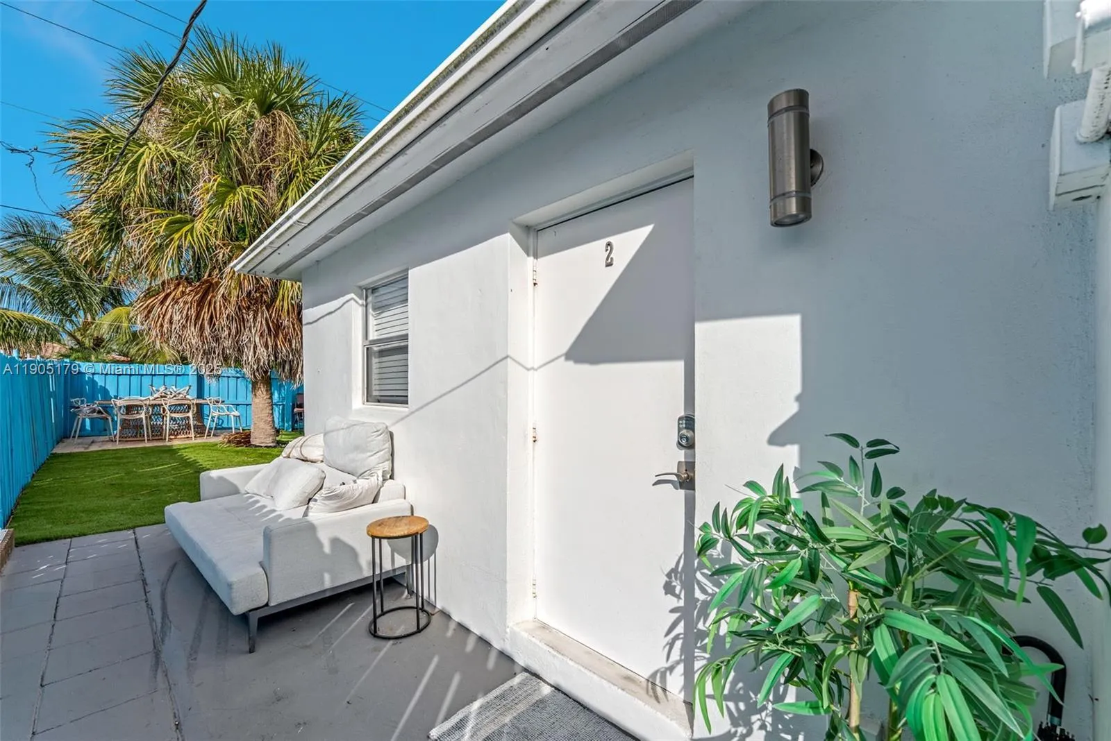 1105 Ne 10th St, Hallandale Beach, Florida 33009, Hallandale Beach, Florida 33009, ,Residential Income,For Sale,1105 Ne 10th St, Hallandale Beach, Florida 33009,A11905179