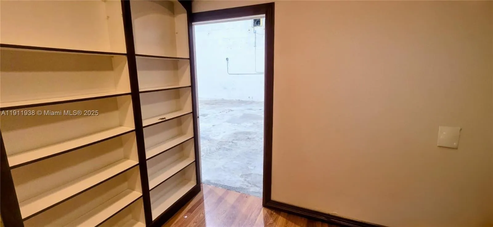 2954 W 84th St 118, Hialeah, Florida 33018, Hialeah, Florida 33018, ,Commercial Lease,For Rent,2954 W 84th St 118, Hialeah, Florida 33018,A11911938