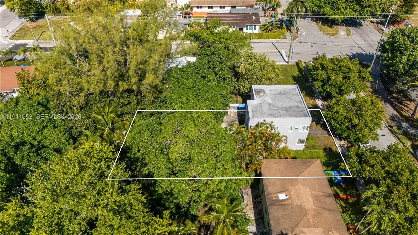 1210 Sw 13th Ave, Miami, Florida 33135, Miami, Florida 33135, 4 Bedrooms Bedrooms, ,2 BathroomsBathrooms,Residential,For Sale,1210 Sw 13th Ave, Miami, Florida 33135,A11911953