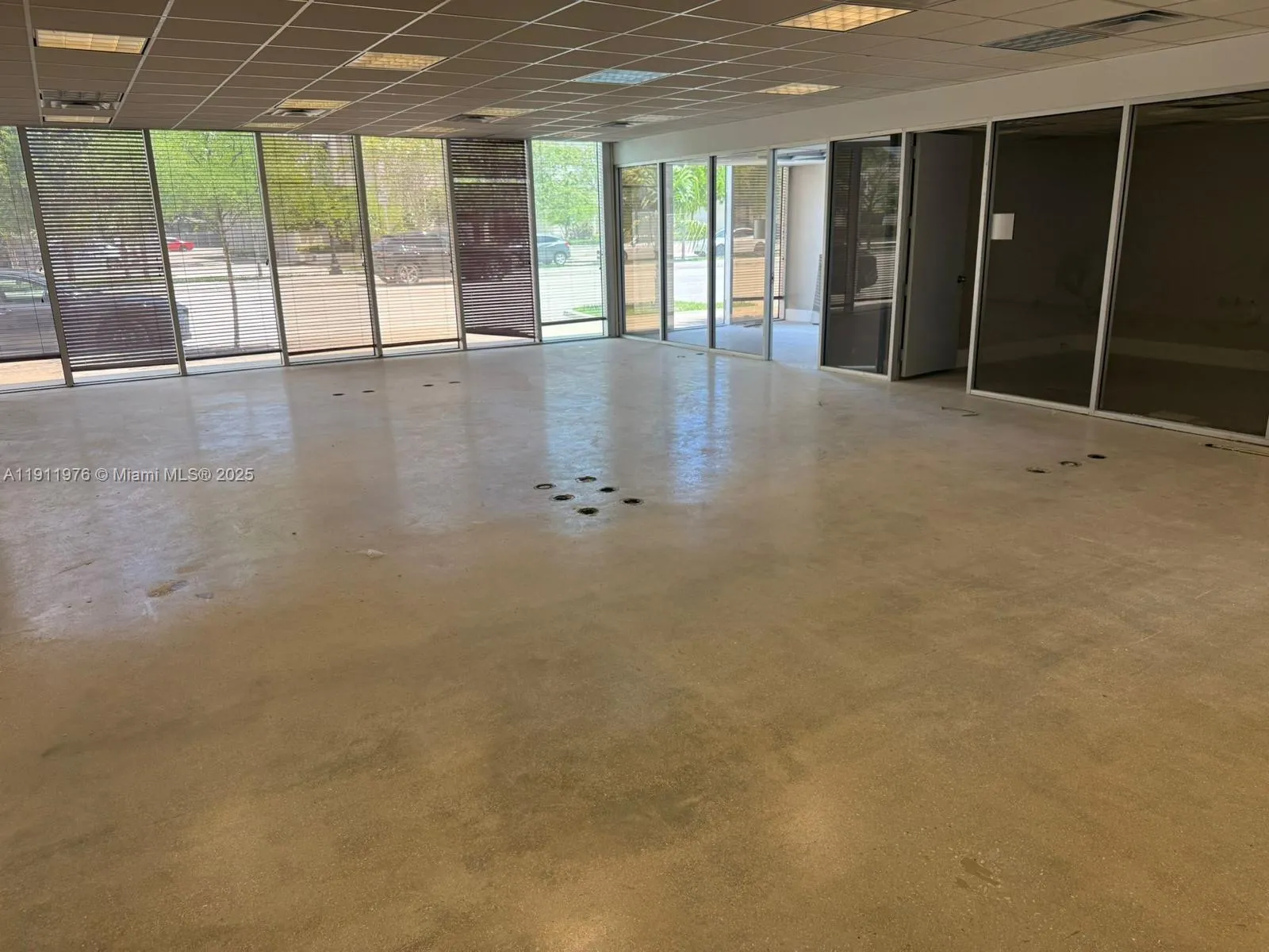 2434 Hollywood Blvd, Hollywood, Florida 33020, Hollywood, Florida 33020, ,Commercial Sale,For Sale,2434 Hollywood Blvd, Hollywood, Florida 33020,A11911976