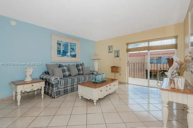 1890 W 56th St 1423, Hialeah, Florida 33012, Hialeah, Florida 33012, 2 Bedrooms Bedrooms, ,1 BathroomBathrooms,Residential,For Sale,1890 W 56th St 1423, Hialeah, Florida 33012,A11910789