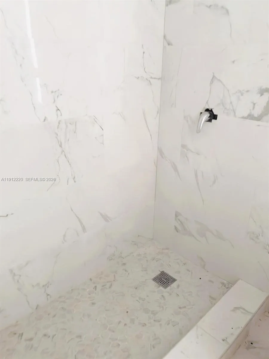 1301 Ne 191st St F110, Miami, Florida 33179, Miami, Florida 33179, 1 Bedroom Bedrooms, ,1 BathroomBathrooms,Residential,For Sale,1301 Ne 191st St F110, Miami, Florida 33179,A11912220