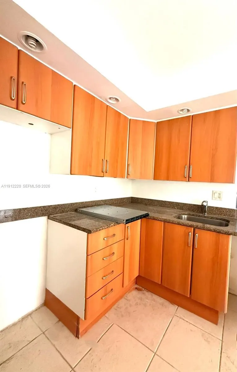 1301 Ne 191st St F110, Miami, Florida 33179, Miami, Florida 33179, 1 Bedroom Bedrooms, ,1 BathroomBathrooms,Residential,For Sale,1301 Ne 191st St F110, Miami, Florida 33179,A11912220
