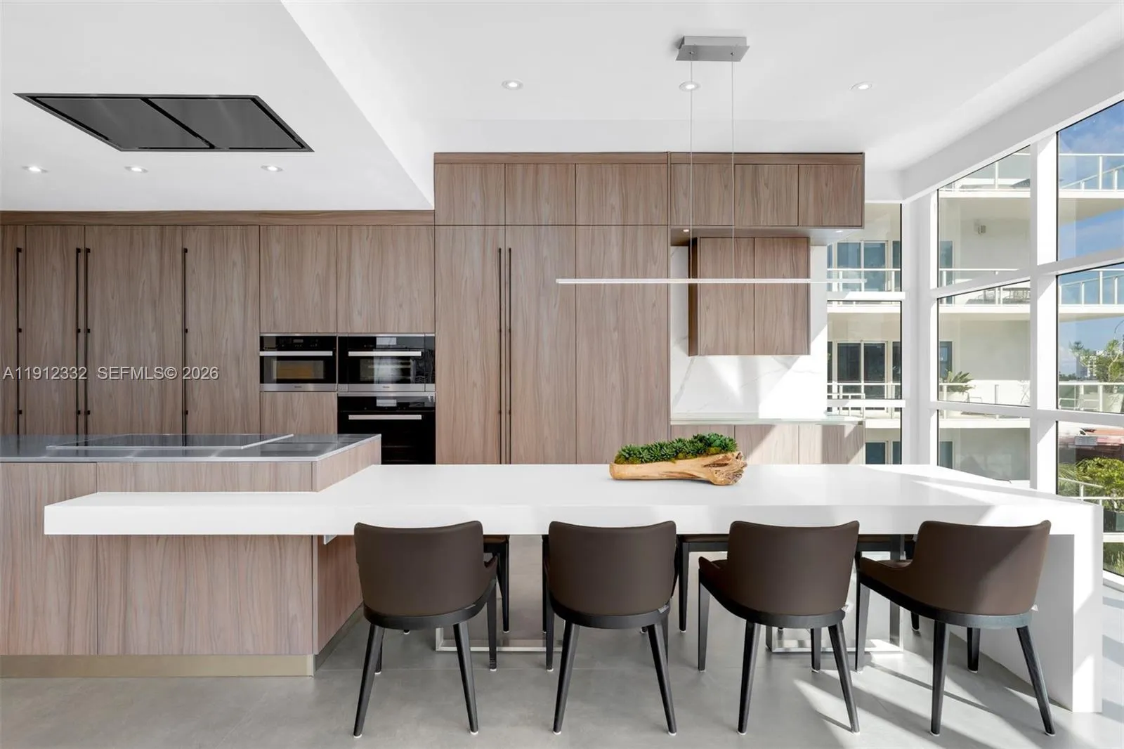 6103 Aqua Ave 504, Miami Beach, Florida 33141, Miami Beach, Florida 33141, 4 Bedrooms Bedrooms, ,4 BathroomsBathrooms,Residential,For Sale,6103 Aqua Ave 504, Miami Beach, Florida 33141,A11912332