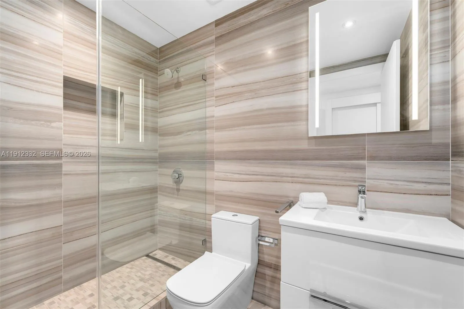 6103 Aqua Ave 504, Miami Beach, Florida 33141, Miami Beach, Florida 33141, 4 Bedrooms Bedrooms, ,4 BathroomsBathrooms,Residential,For Sale,6103 Aqua Ave 504, Miami Beach, Florida 33141,A11912332