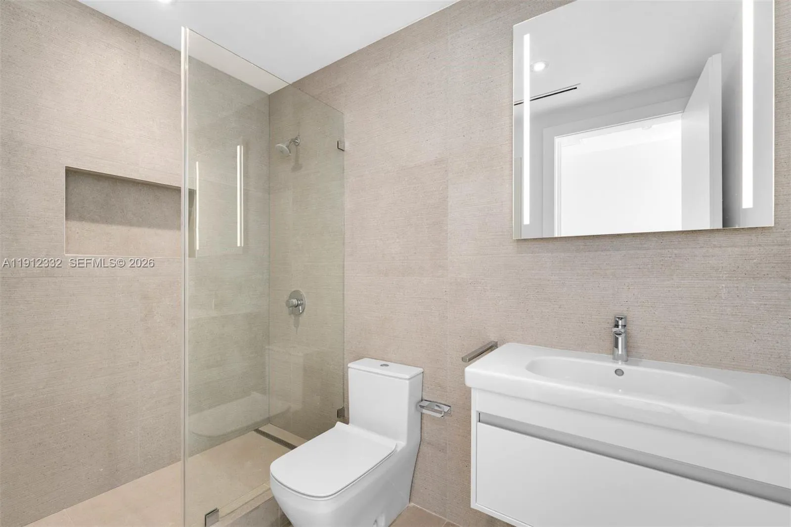 6103 Aqua Ave 504, Miami Beach, Florida 33141, Miami Beach, Florida 33141, 4 Bedrooms Bedrooms, ,4 BathroomsBathrooms,Residential,For Sale,6103 Aqua Ave 504, Miami Beach, Florida 33141,A11912332