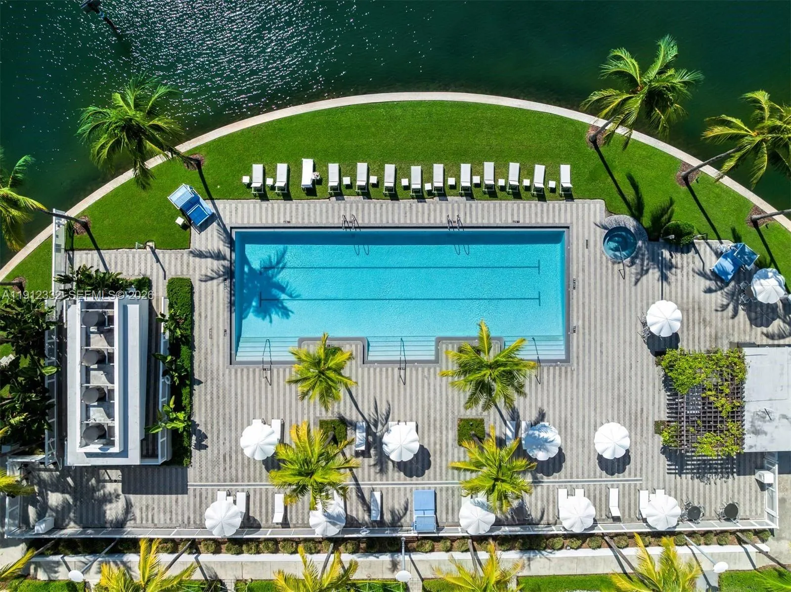 6103 Aqua Ave 504, Miami Beach, Florida 33141, Miami Beach, Florida 33141, 4 Bedrooms Bedrooms, ,4 BathroomsBathrooms,Residential,For Sale,6103 Aqua Ave 504, Miami Beach, Florida 33141,A11912332