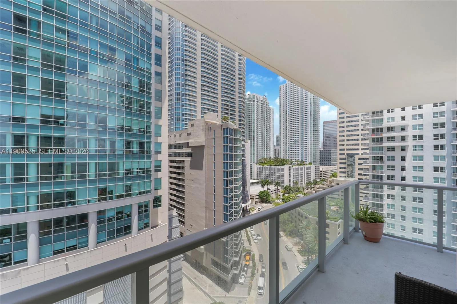 1155 Brickell Bay Dr 1602, Miami, Florida 33131, Miami, Florida 33131, 3 Bedrooms Bedrooms, ,2 BathroomsBathrooms,Residential Lease,For Rent,1155 Brickell Bay Dr 1602, Miami, Florida 33131,A11909535