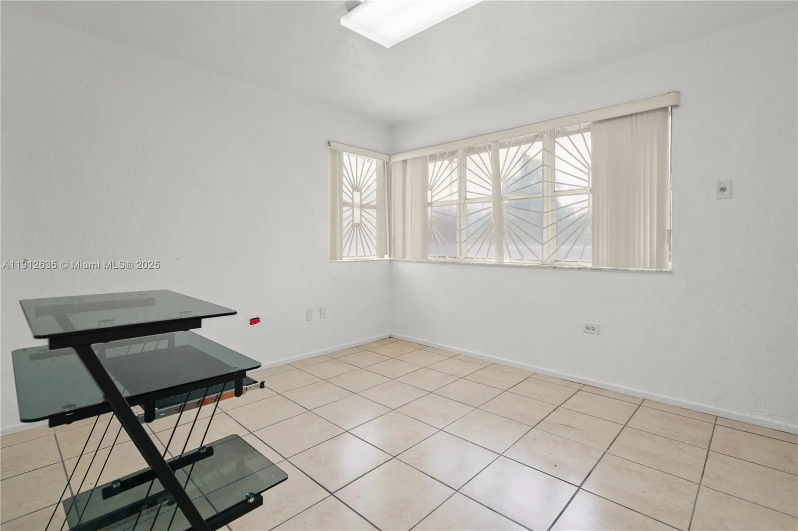 1920 Sw 22nd St, Miami, Florida 33145, Miami, Florida 33145, ,Commercial Lease,For Rent,1920 Sw 22nd St, Miami, Florida 33145,A11912635