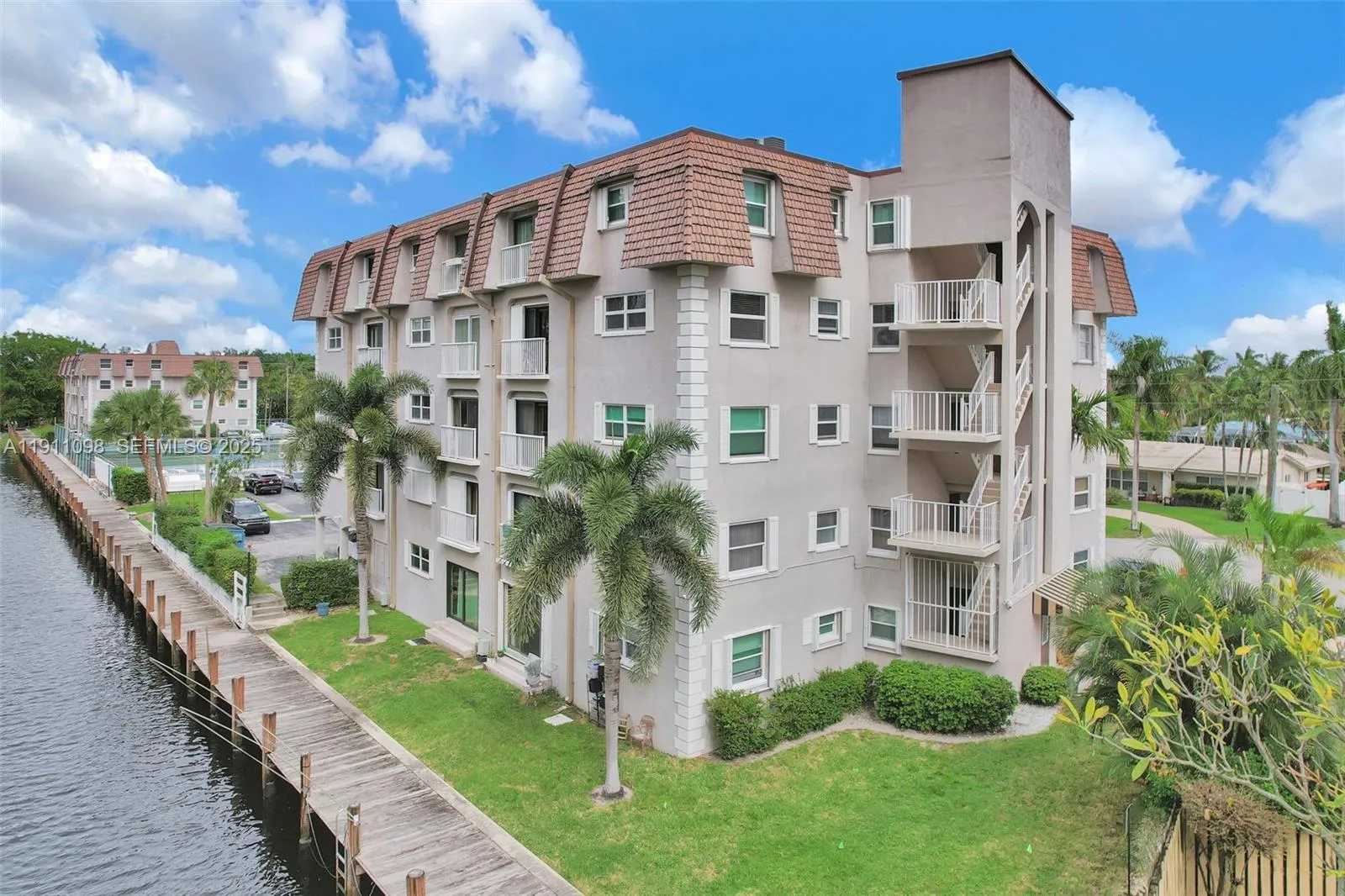 5911 Ne 14th Ln 505s, Fort Lauderdale, Florida 333, Fort Lauderdale, Florida 33334, 2 Bedrooms Bedrooms, ,2 BathroomsBathrooms,Residential,For Sale,5911 Ne 14th Ln 505s, Fort Lauderdale, Florida 333,A11911098