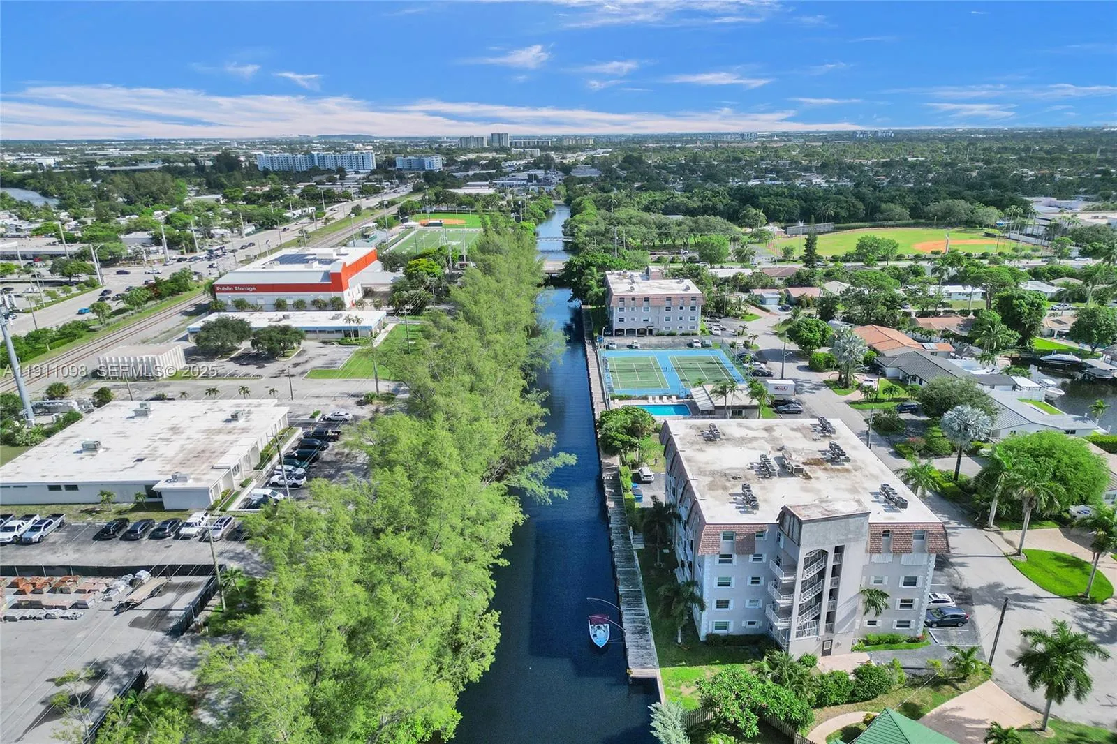 5911 Ne 14th Ln 505s, Fort Lauderdale, Florida 333, Fort Lauderdale, Florida 33334, 2 Bedrooms Bedrooms, ,2 BathroomsBathrooms,Residential,For Sale,5911 Ne 14th Ln 505s, Fort Lauderdale, Florida 333,A11911098