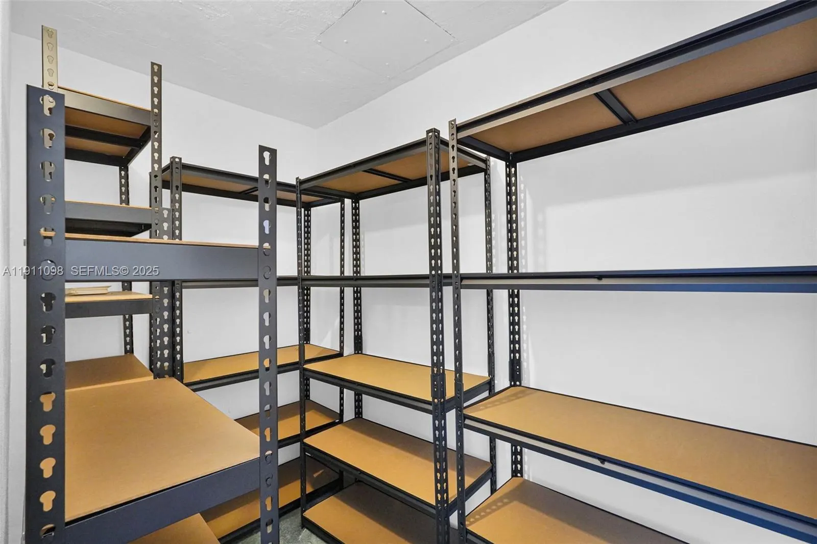 5911 Ne 14th Ln 505s, Fort Lauderdale, Florida 333, Fort Lauderdale, Florida 33334, 2 Bedrooms Bedrooms, ,2 BathroomsBathrooms,Residential,For Sale,5911 Ne 14th Ln 505s, Fort Lauderdale, Florida 333,A11911098