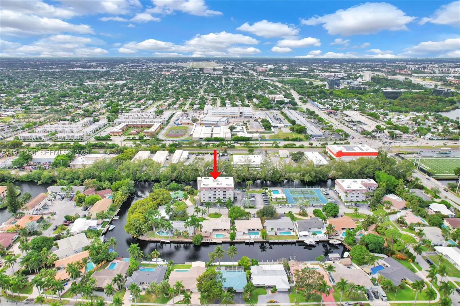 5911 Ne 14th Ln 505s, Fort Lauderdale, Florida 333, Fort Lauderdale, Florida 33334, 2 Bedrooms Bedrooms, ,2 BathroomsBathrooms,Residential,For Sale,5911 Ne 14th Ln 505s, Fort Lauderdale, Florida 333,A11911098