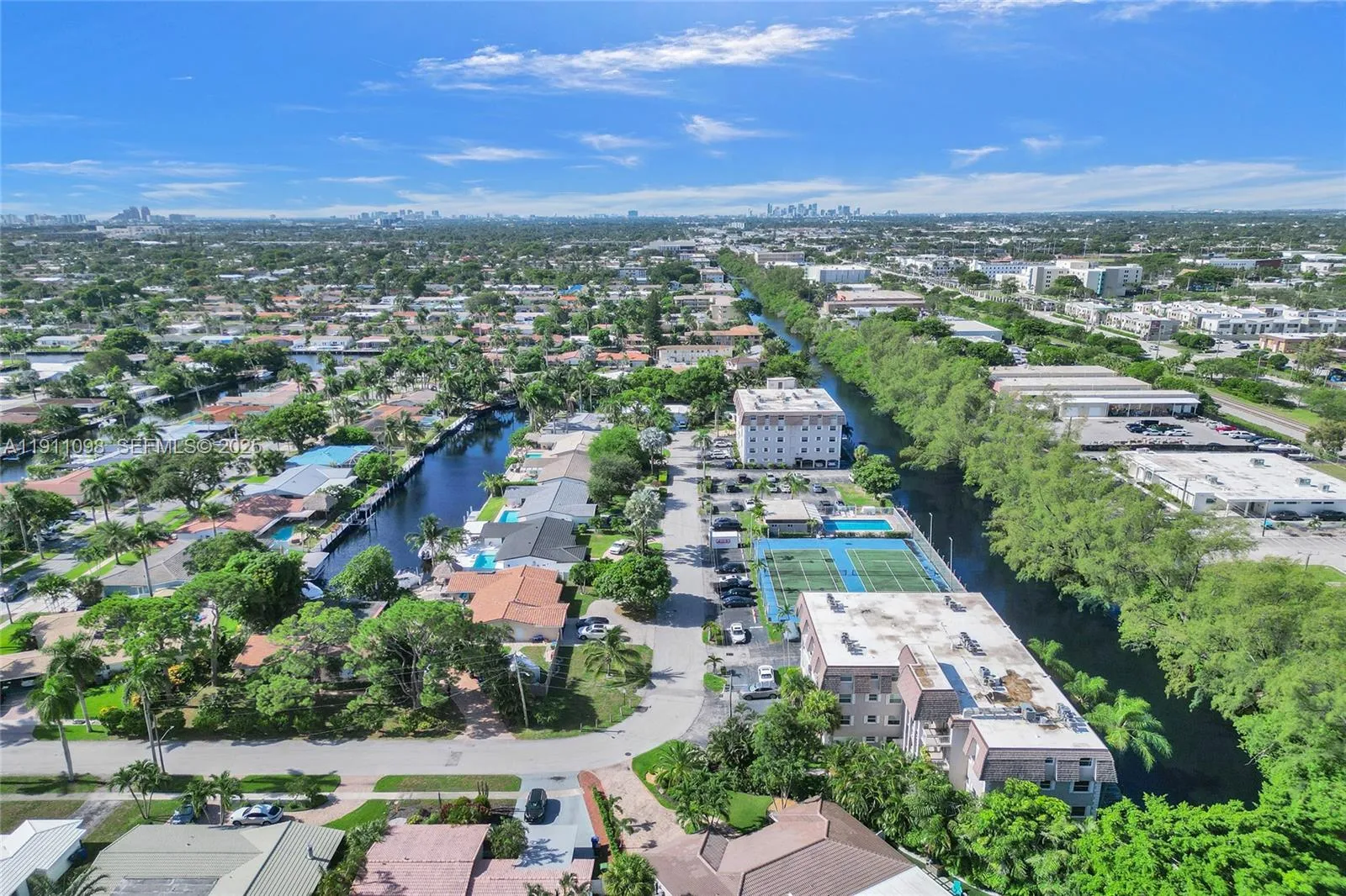 5911 Ne 14th Ln 505s, Fort Lauderdale, Florida 333, Fort Lauderdale, Florida 33334, 2 Bedrooms Bedrooms, ,2 BathroomsBathrooms,Residential,For Sale,5911 Ne 14th Ln 505s, Fort Lauderdale, Florida 333,A11911098