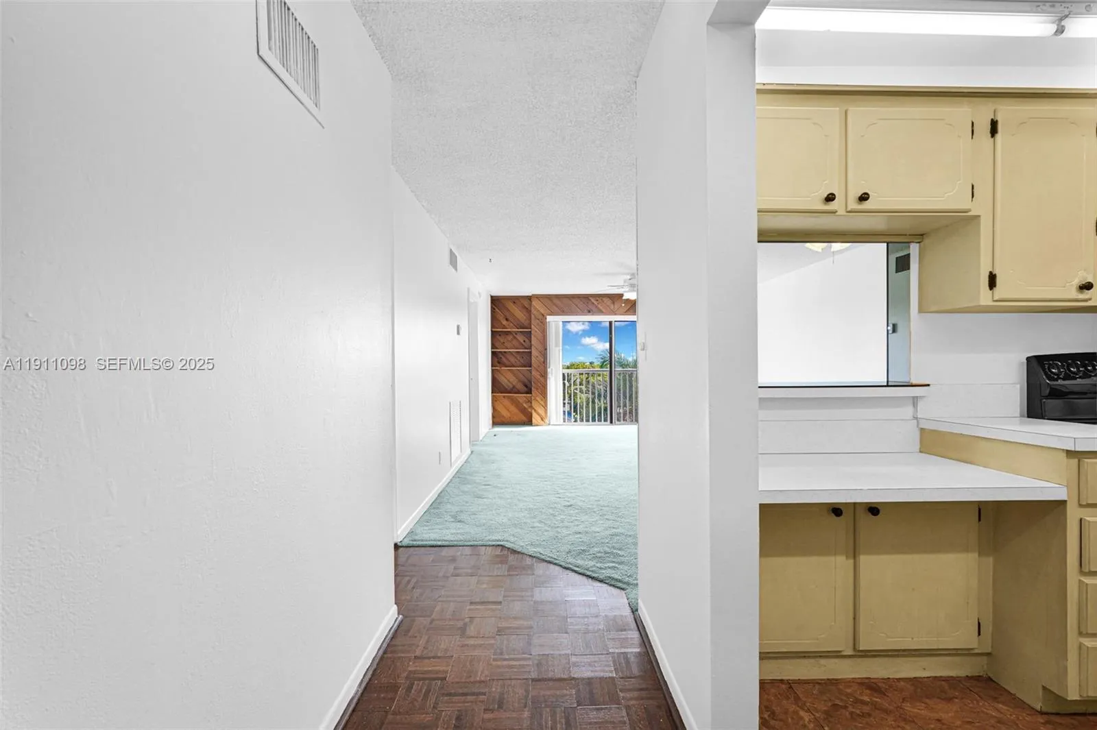 5911 Ne 14th Ln 505s, Fort Lauderdale, Florida 333, Fort Lauderdale, Florida 33334, 2 Bedrooms Bedrooms, ,2 BathroomsBathrooms,Residential,For Sale,5911 Ne 14th Ln 505s, Fort Lauderdale, Florida 333,A11911098