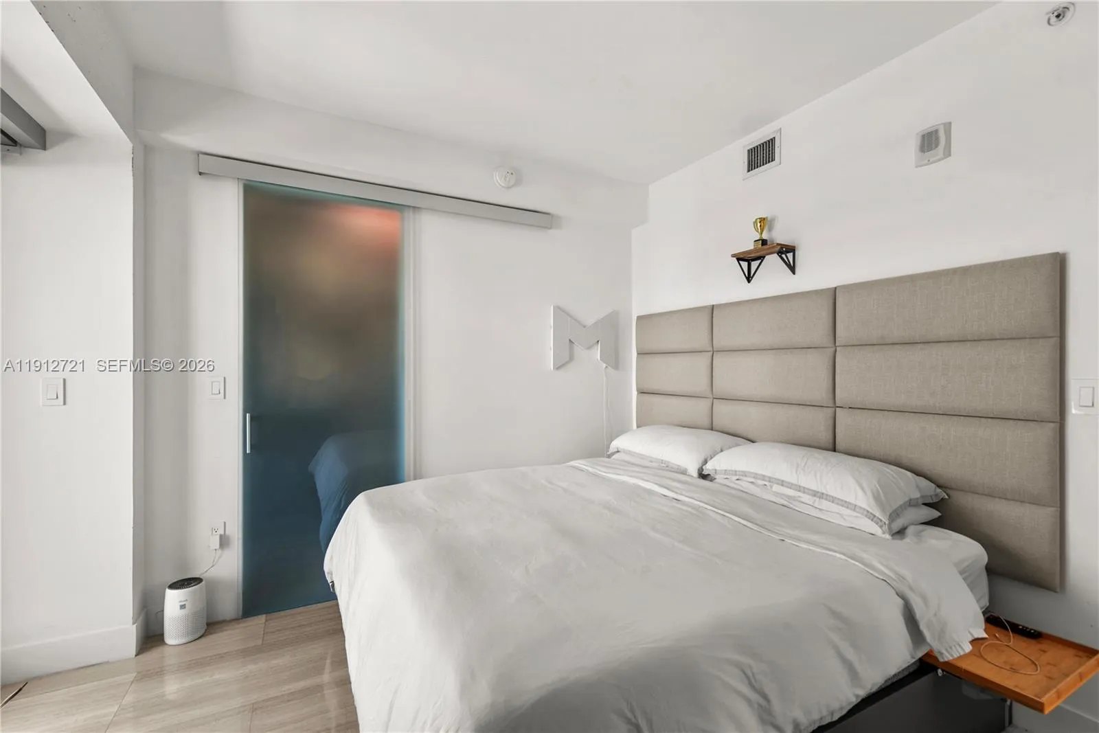 1451 Brickell Avenue 1706, Miami, Florida 33131, Miami, Florida 33131, 1 Bedroom Bedrooms, ,1 BathroomBathrooms,Residential,For Sale,1451 Brickell Avenue 1706, Miami, Florida 33131,A11912721