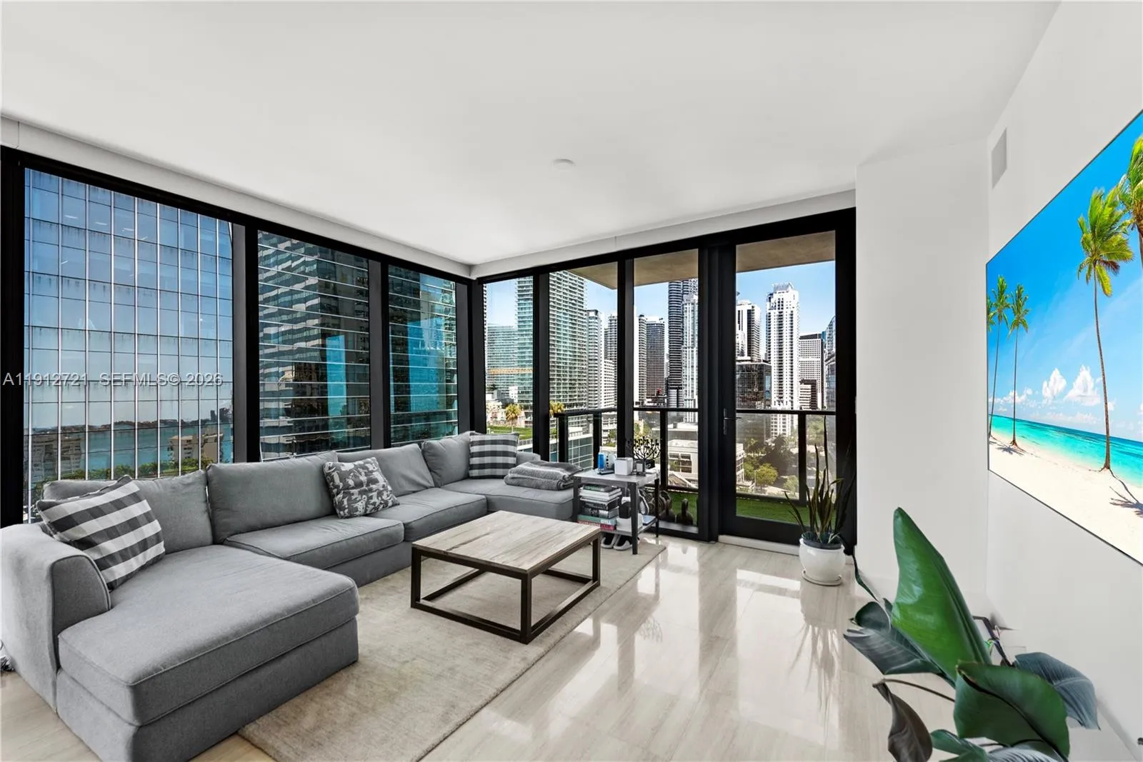1451 Brickell Avenue 1706, Miami, Florida 33131, Miami, Florida 33131, 1 Bedroom Bedrooms, ,1 BathroomBathrooms,Residential,For Sale,1451 Brickell Avenue 1706, Miami, Florida 33131,A11912721