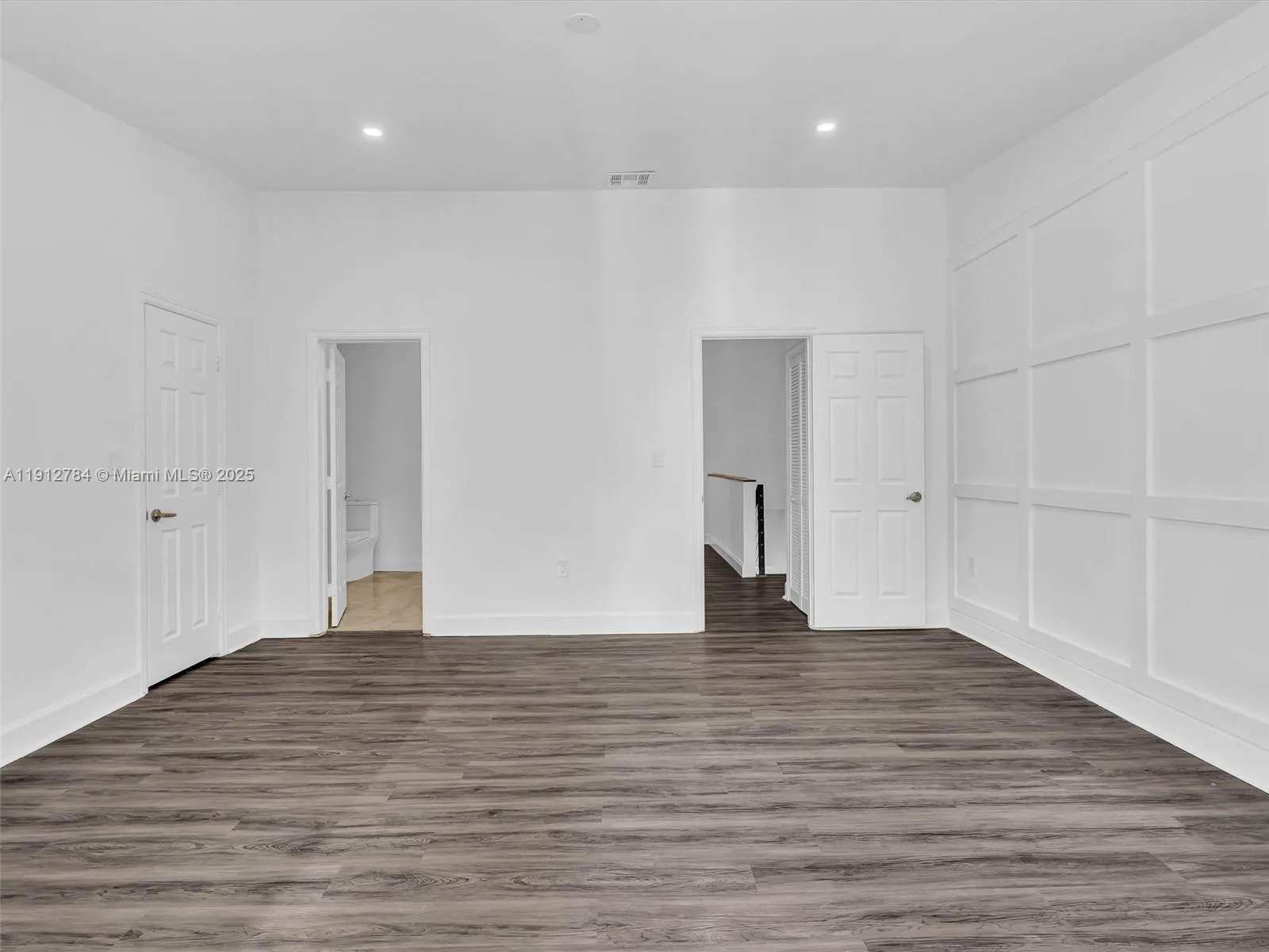 3776 Ne 166th St 108, North Miami Beach, Florida 3, North Miami Beach, Florida 33160, 3 Bedrooms Bedrooms, ,2 BathroomsBathrooms,Residential,For Sale,3776 Ne 166th St 108, North Miami Beach, Florida 3,A11912784