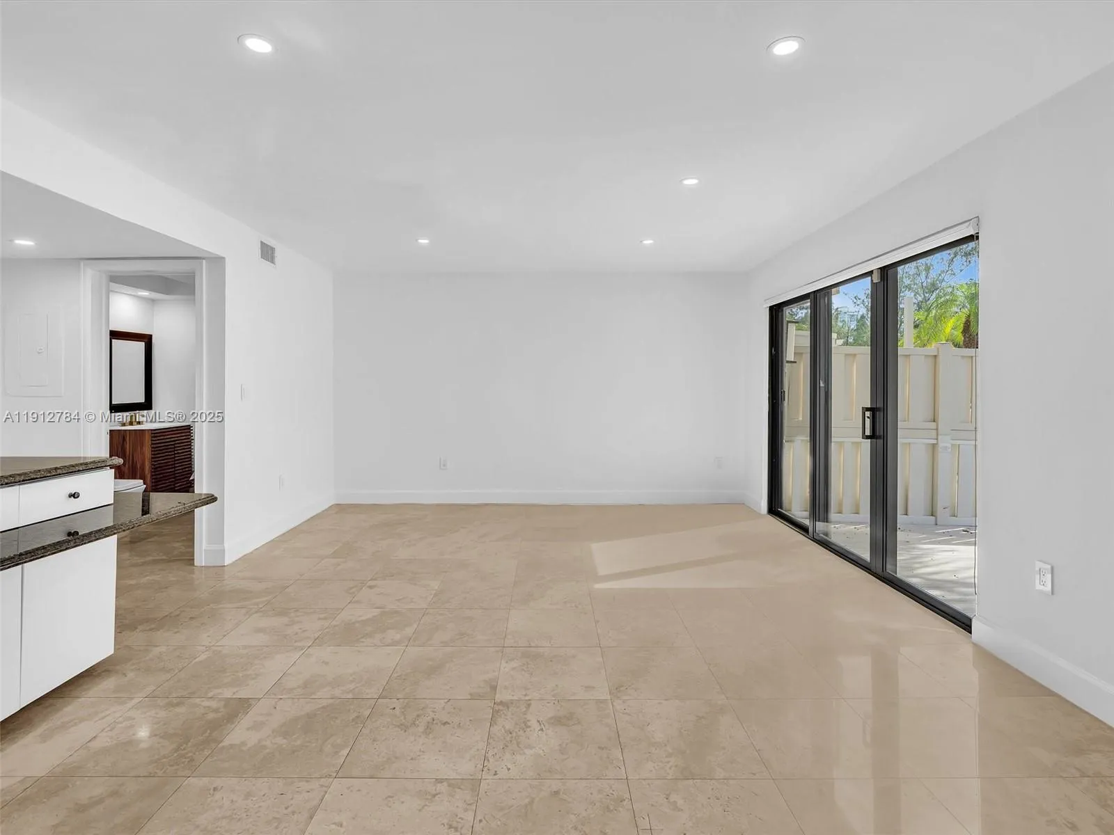 3776 Ne 166th St 108, North Miami Beach, Florida 3, North Miami Beach, Florida 33160, 3 Bedrooms Bedrooms, ,2 BathroomsBathrooms,Residential,For Sale,3776 Ne 166th St 108, North Miami Beach, Florida 3,A11912784