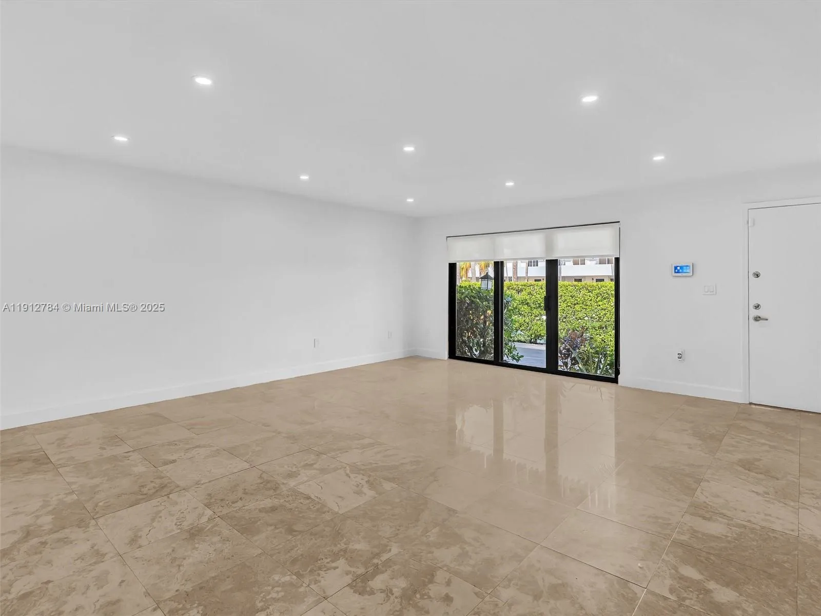 3776 Ne 166th St 108, North Miami Beach, Florida 3, North Miami Beach, Florida 33160, 3 Bedrooms Bedrooms, ,2 BathroomsBathrooms,Residential,For Sale,3776 Ne 166th St 108, North Miami Beach, Florida 3,A11912784