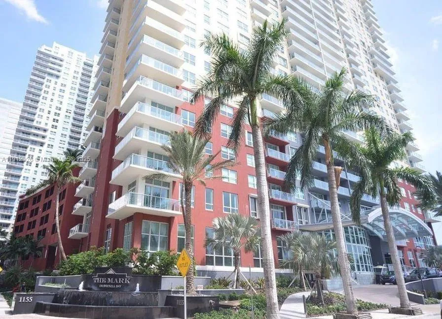 1155 Brickell Bay Dr 3405, Miami, Florida 33131, Miami, Florida 33131, 1 Bedroom Bedrooms, ,1 BathroomBathrooms,Residential Lease,For Rent,1155 Brickell Bay Dr 3405, Miami, Florida 33131,A11912926