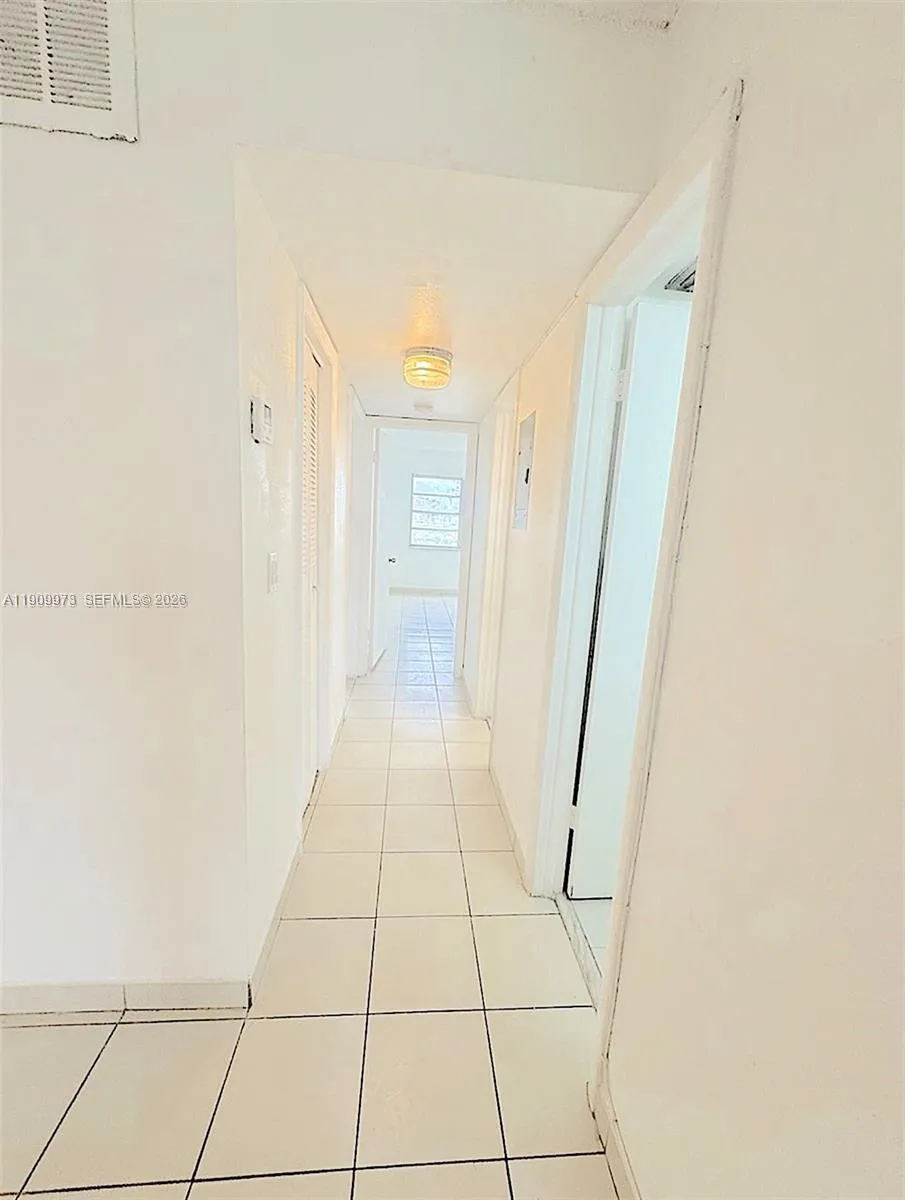 20120 Ne 2nd Ave W27, Miami Gardens, Florida 33179, Miami Gardens, Florida 33179, 2 Bedrooms Bedrooms, ,2 BathroomsBathrooms,Residential Lease,For Rent,20120 Ne 2nd Ave W27, Miami Gardens, Florida 33179,A11909973